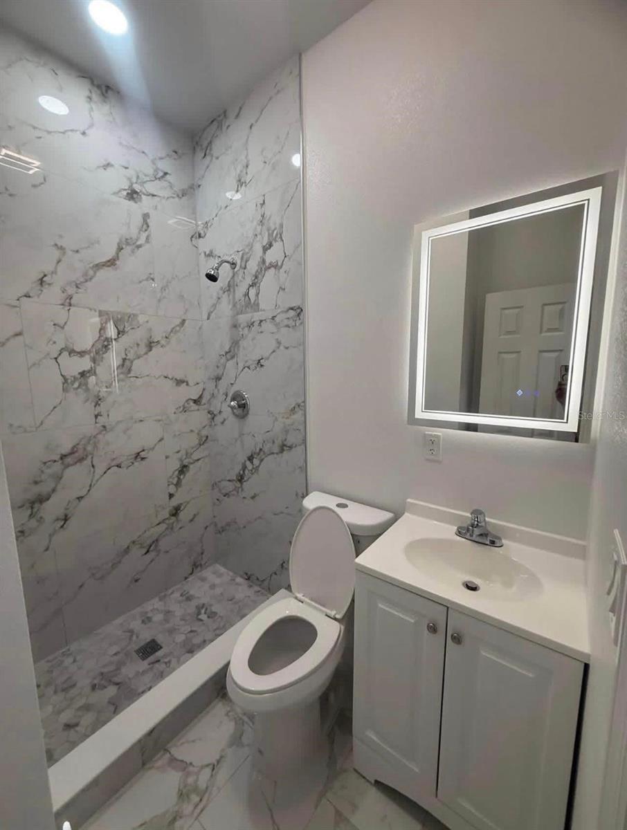 5103 E 18TH AVE, TAMPA, FL — photo 31