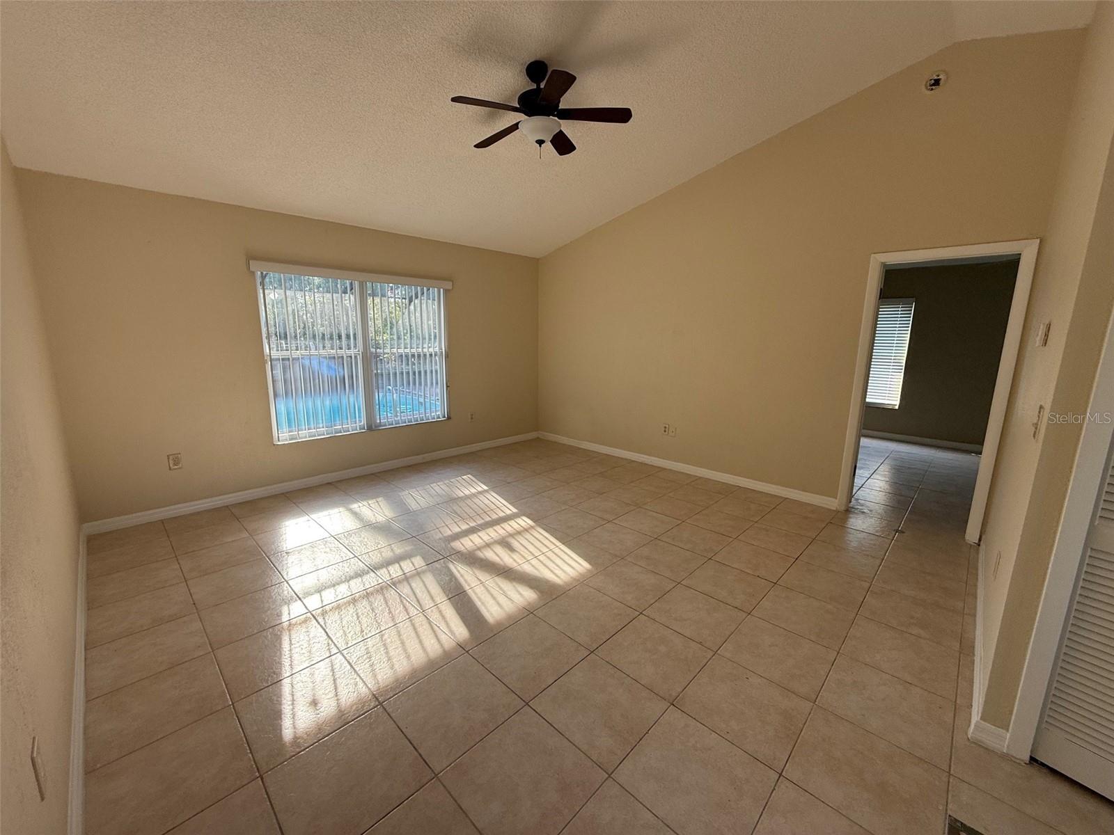 2392 FAIRVIEW RD, SPRING HILL, FL — photo 2