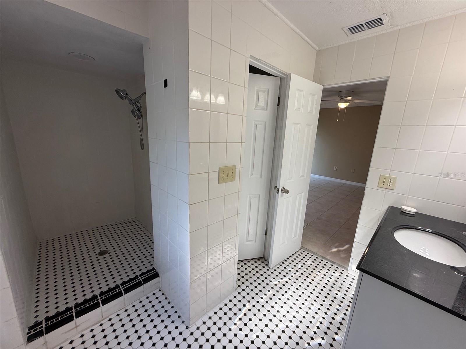 2392 FAIRVIEW RD, SPRING HILL, FL — photo 13