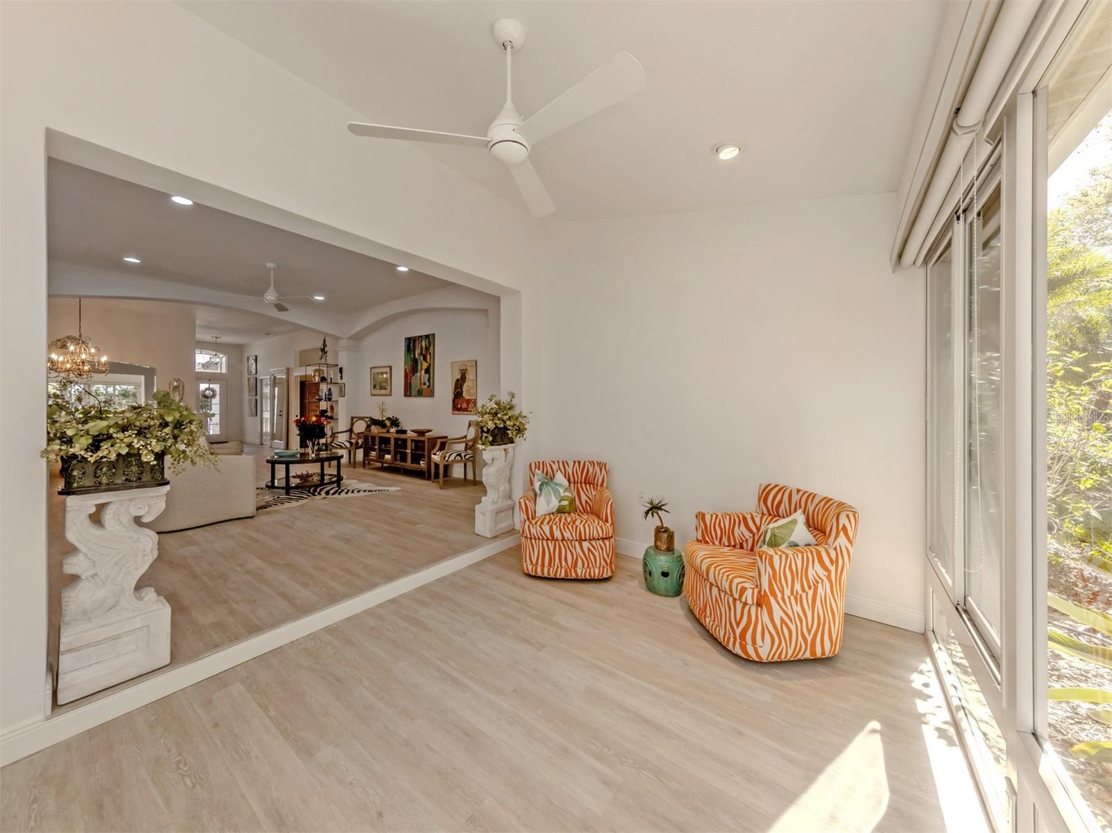 404 PINEWOOD LAKE DR, VENICE, FL — photo 17