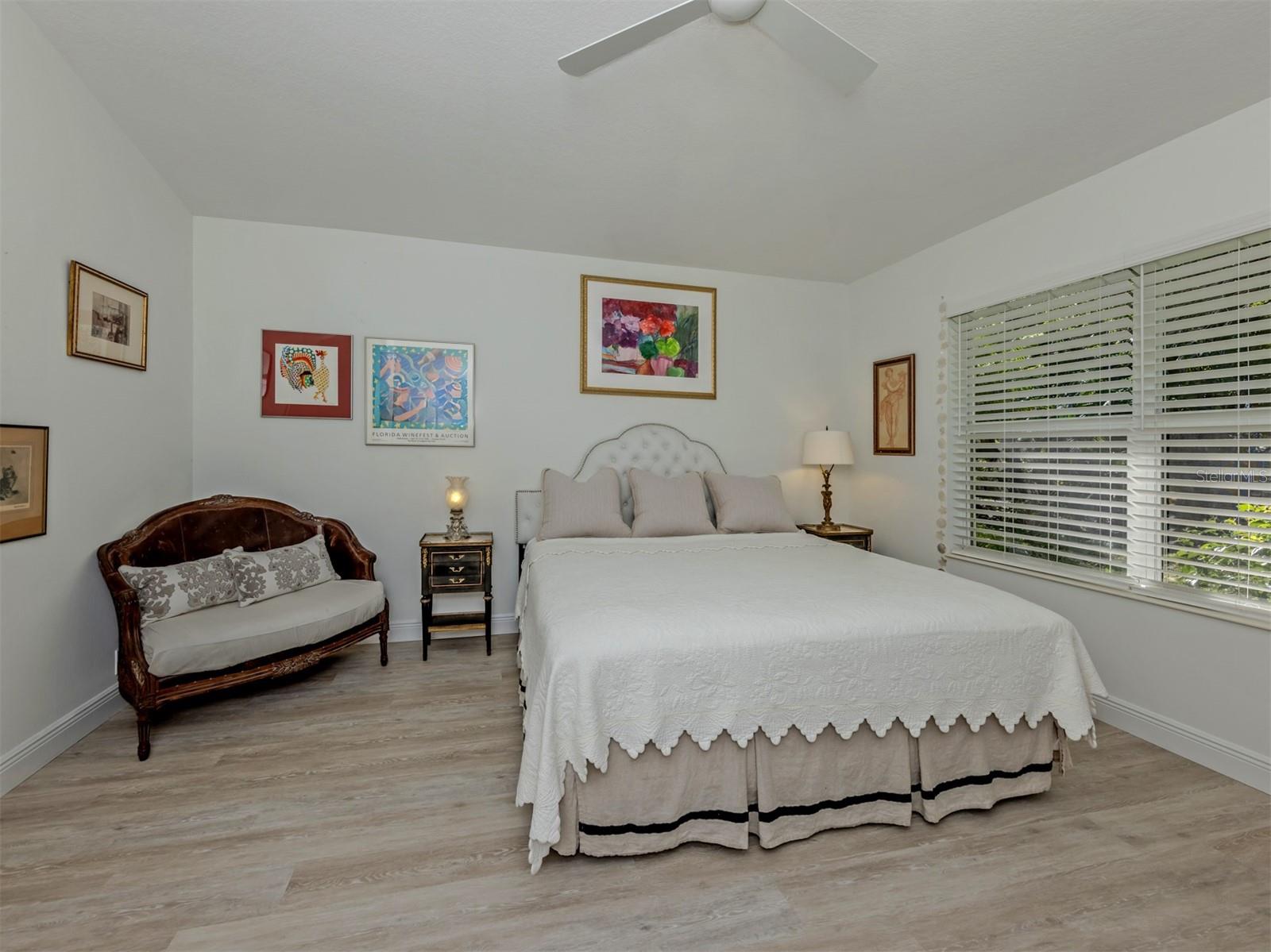 404 PINEWOOD LAKE DR, VENICE, FL — photo 19