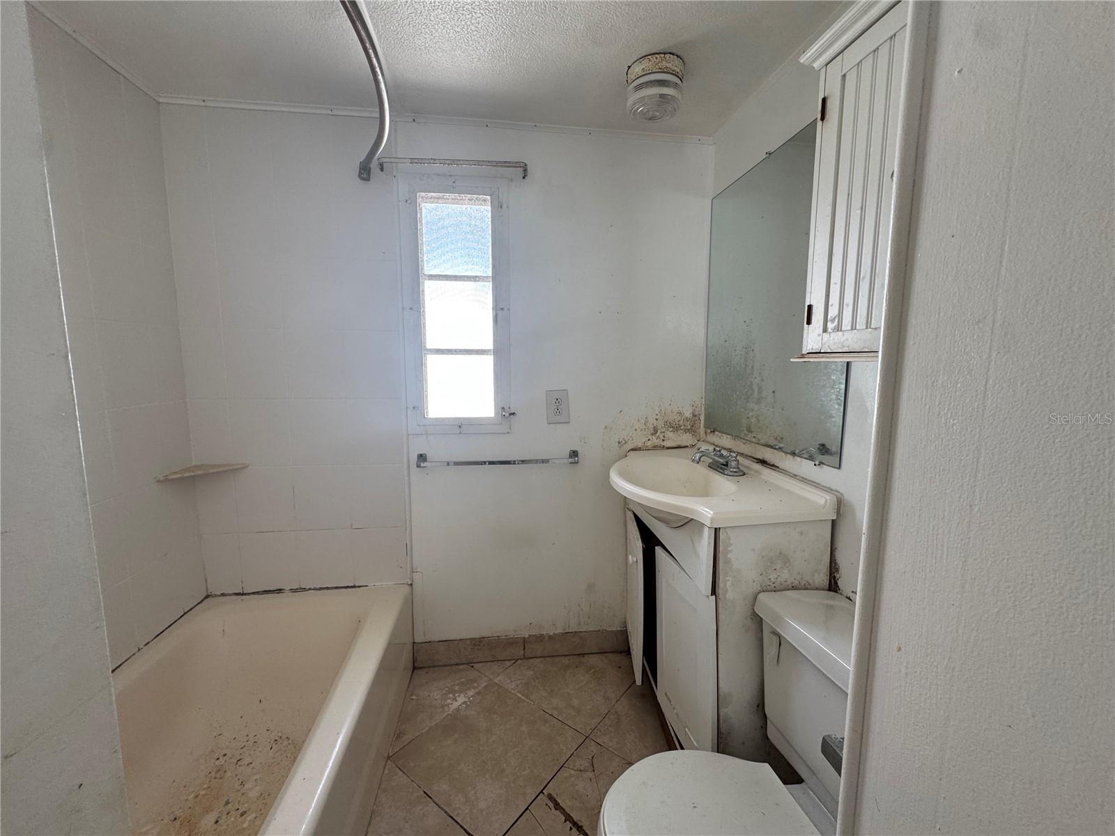2049 CHAMPION ST, SARASOTA, FL — photo 11