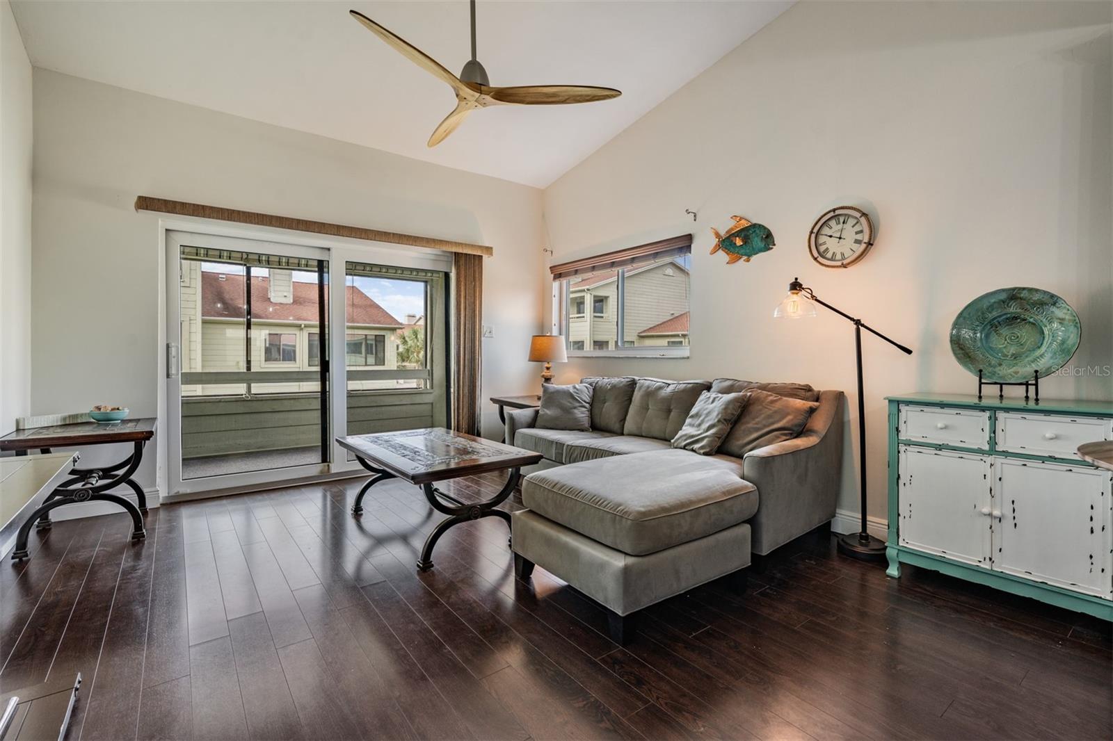 637 DRAKE LN N, DUNEDIN, FL — photo 11