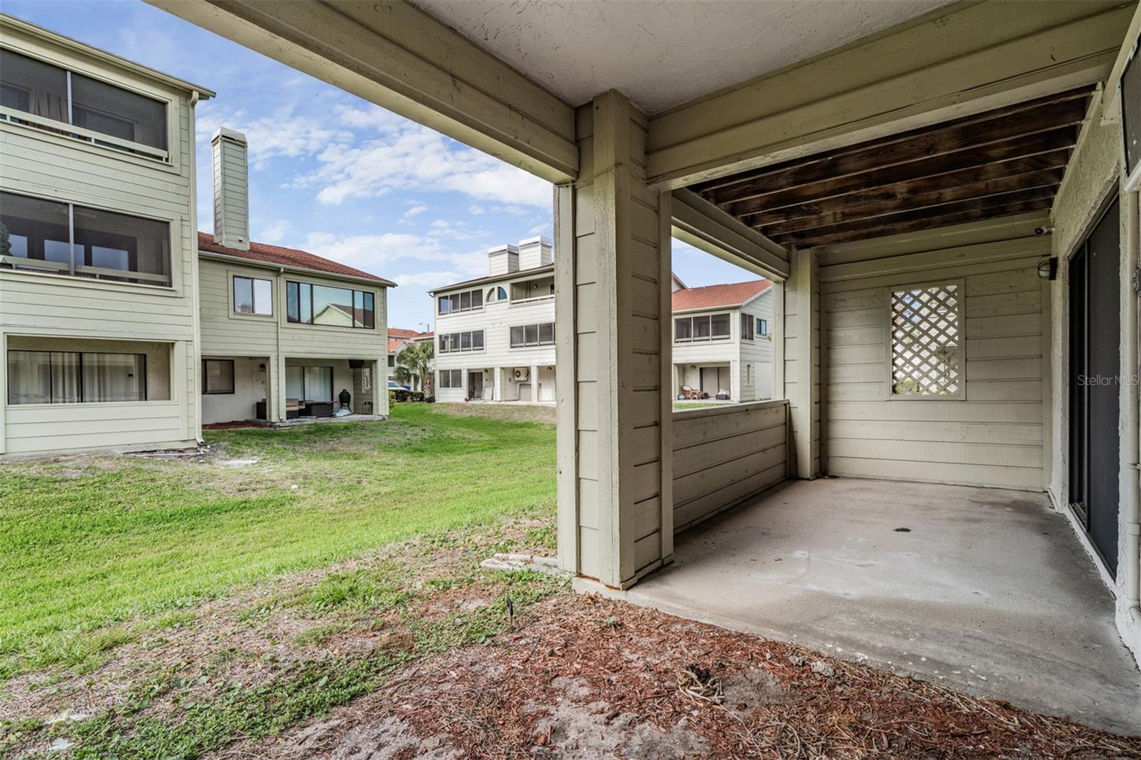 637 DRAKE LN N, DUNEDIN, FL — photo 29