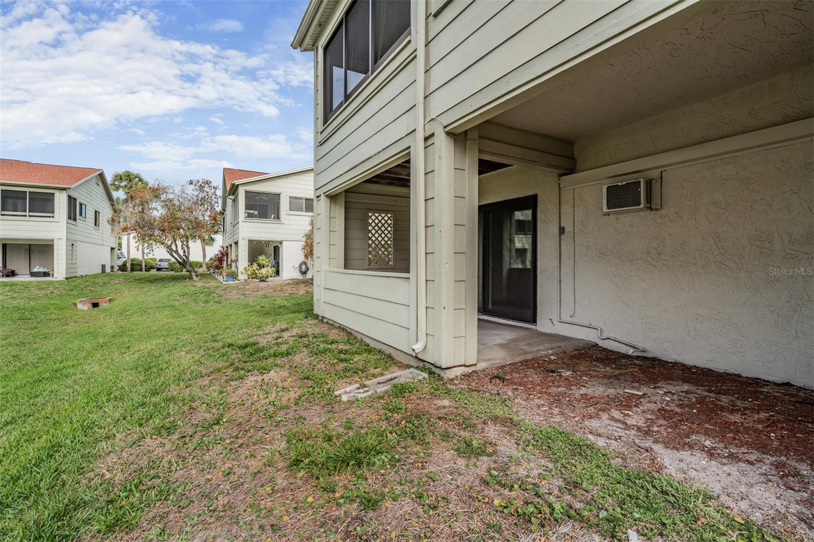 637 DRAKE LN N, DUNEDIN, FL — photo 30