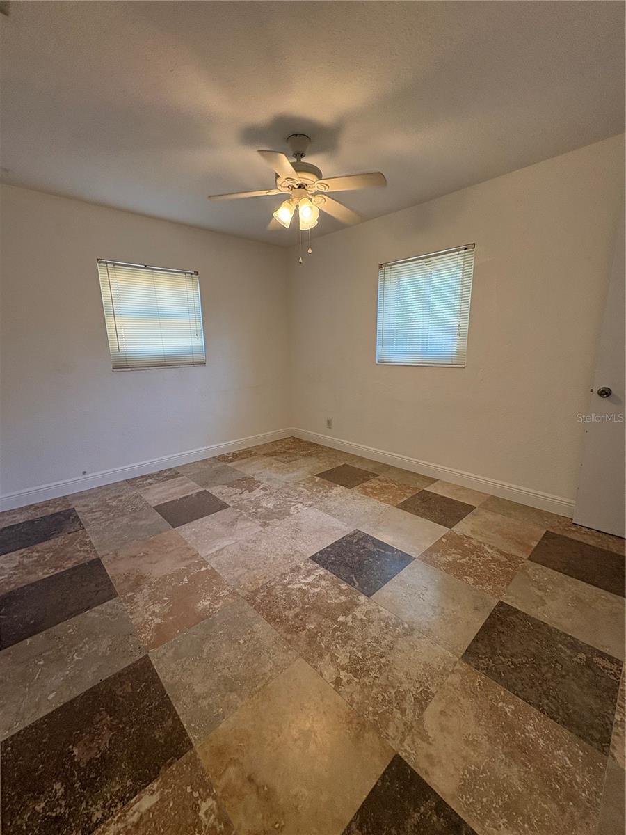 218 LEWIS BLVD SE, ST PETERSBURG, FL — photo 10