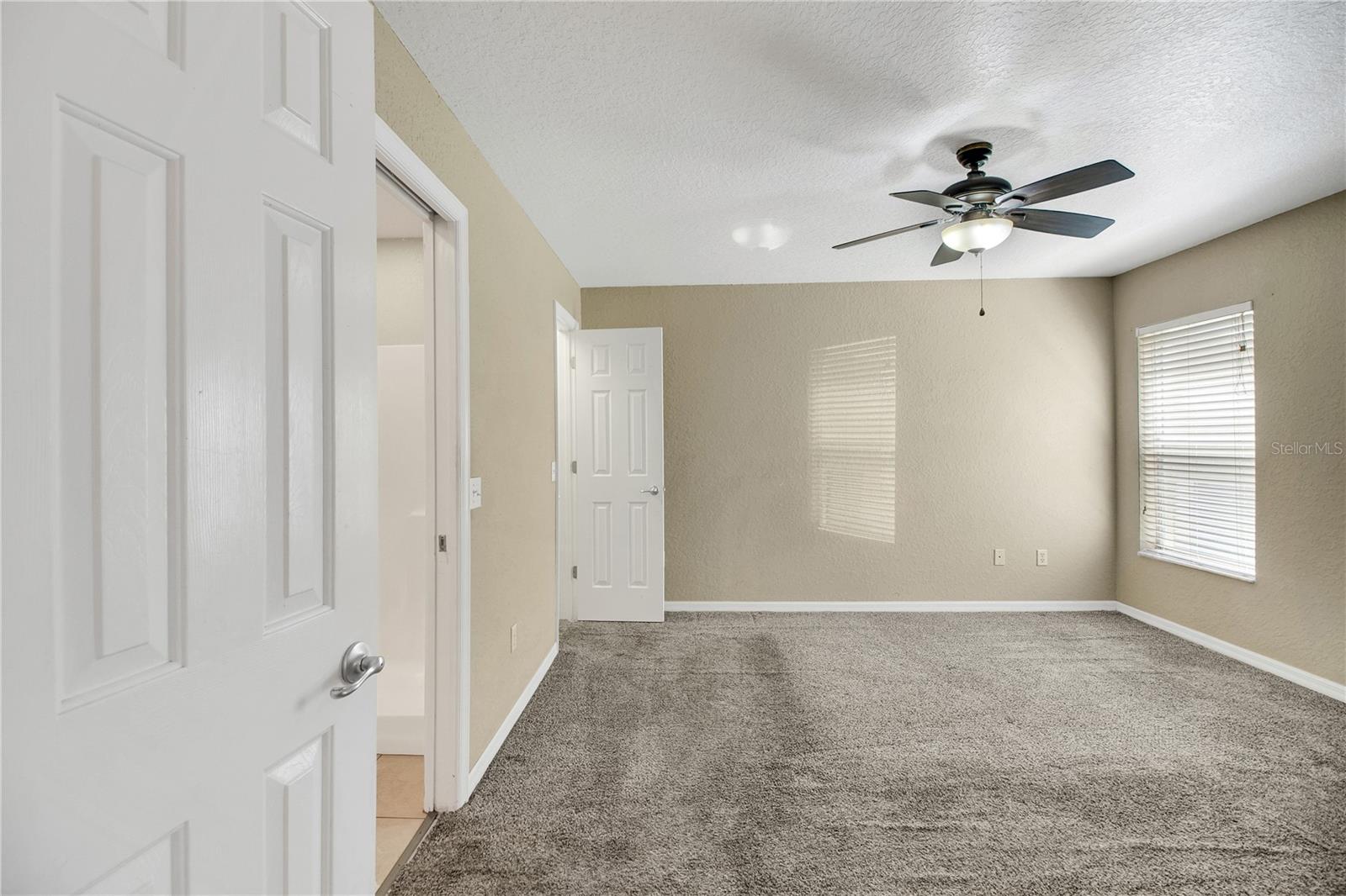 305 W FOUNTAIN ST, FRUITLAND PARK, FL — photo 36