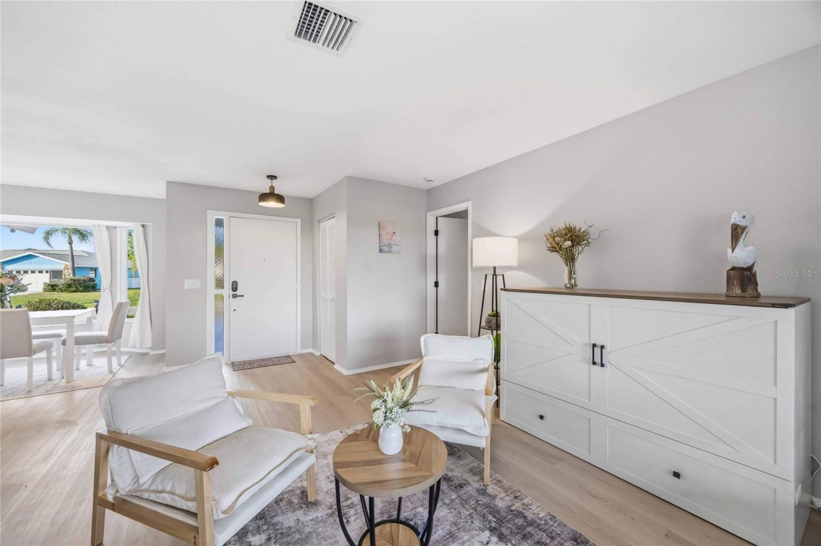 36 BUNKER CIR, ROTONDA WEST, FL — photo 8