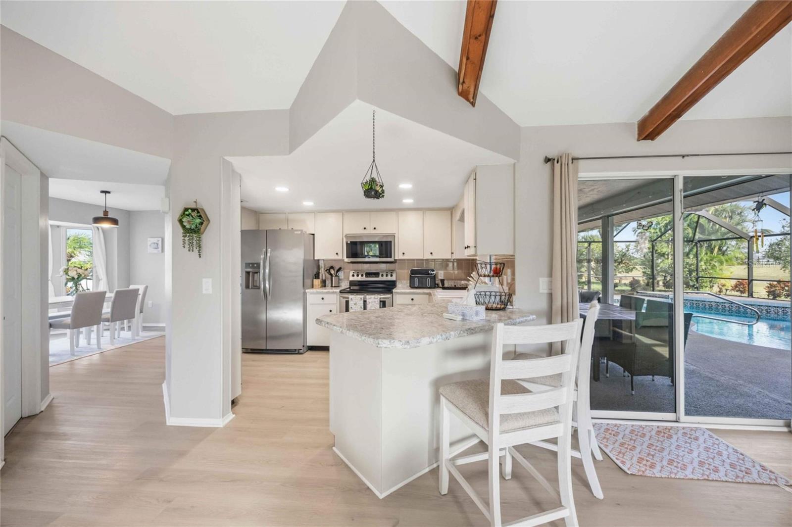 36 BUNKER CIR, ROTONDA WEST, FL — photo 15