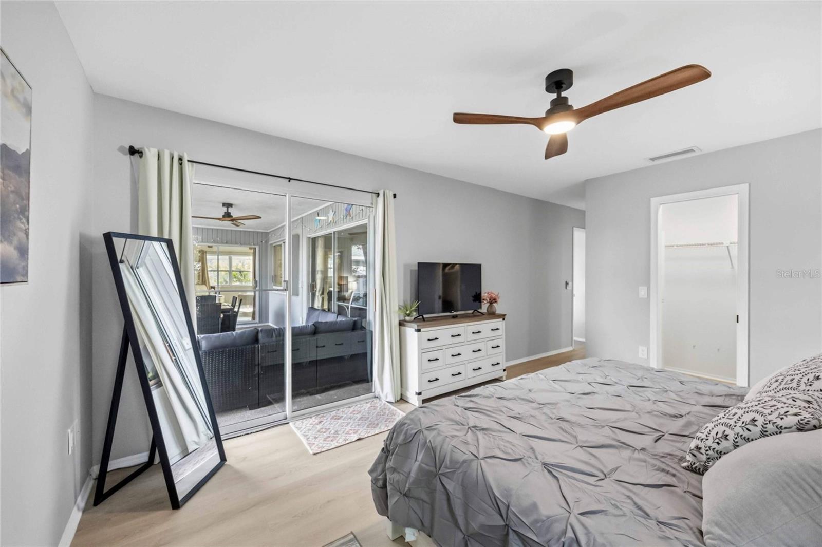 36 BUNKER CIR, ROTONDA WEST, FL — photo 31