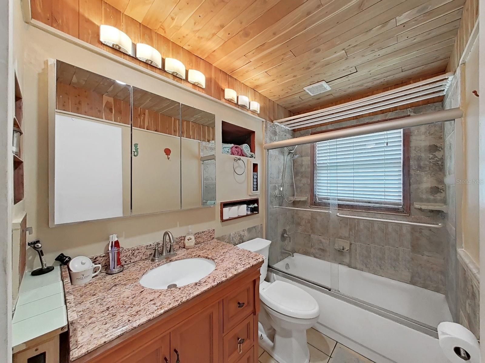 206 22ND AVE, INDIAN ROCKS BEACH, FL — photo 21
