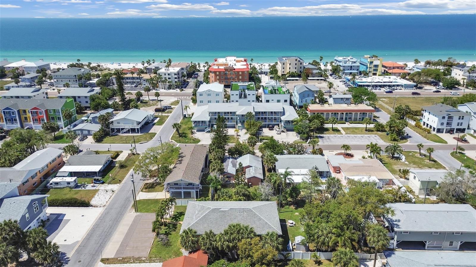 206 22ND AVE, INDIAN ROCKS BEACH, FL — photo 33