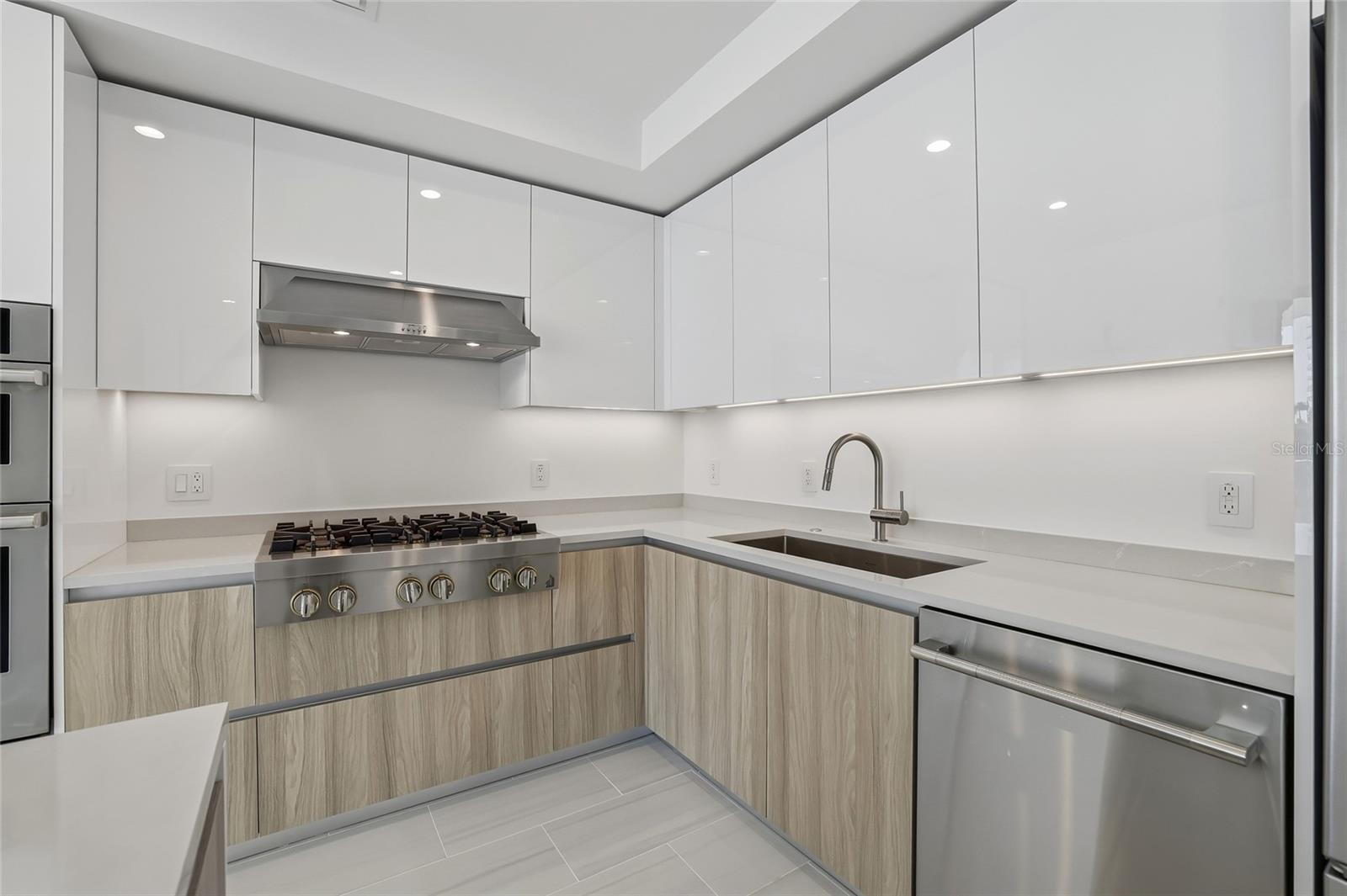 400 CENTRAL AVE #505, ST PETERSBURG, FL — photo 11
