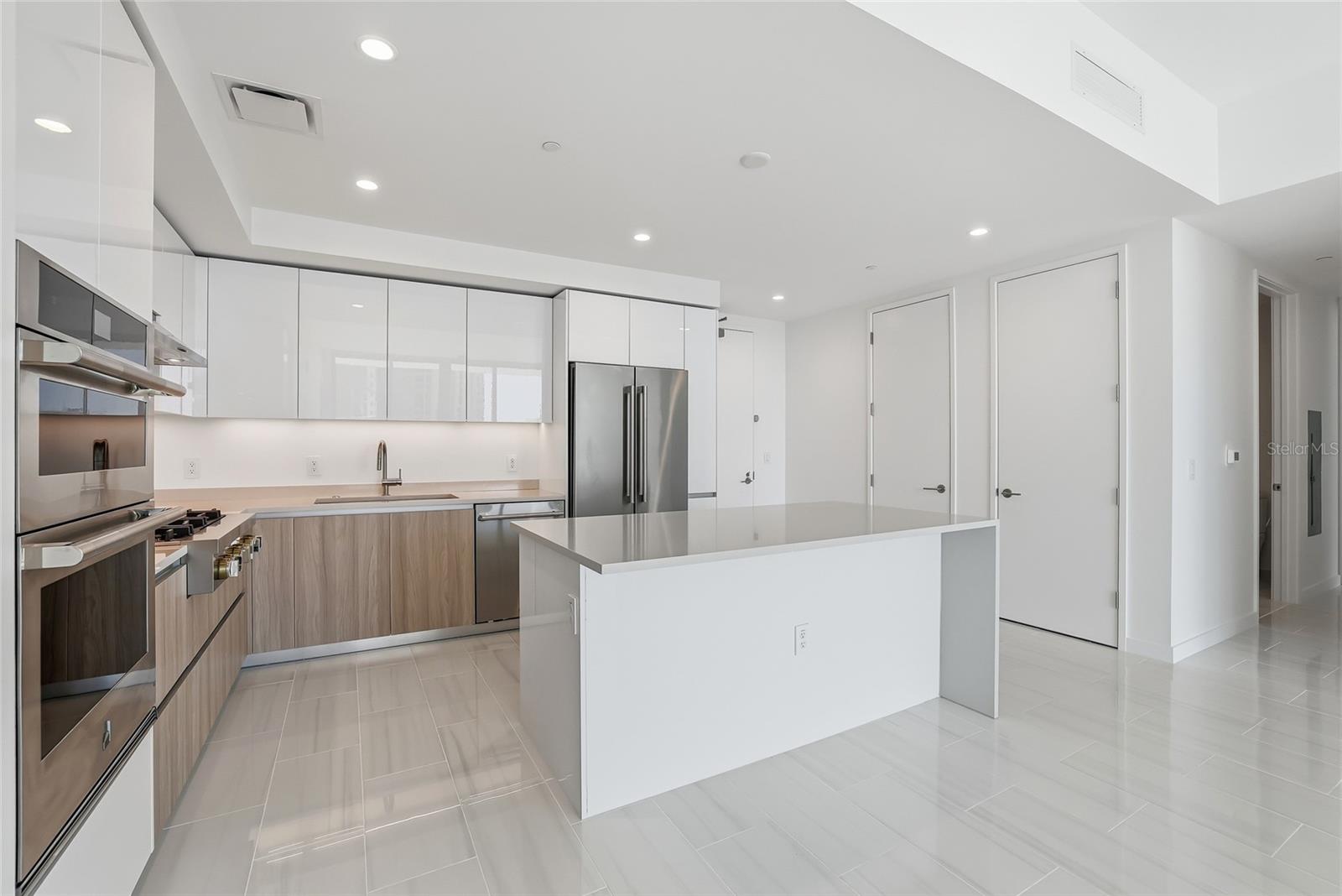 400 CENTRAL AVE #505, ST PETERSBURG, FL — photo 13