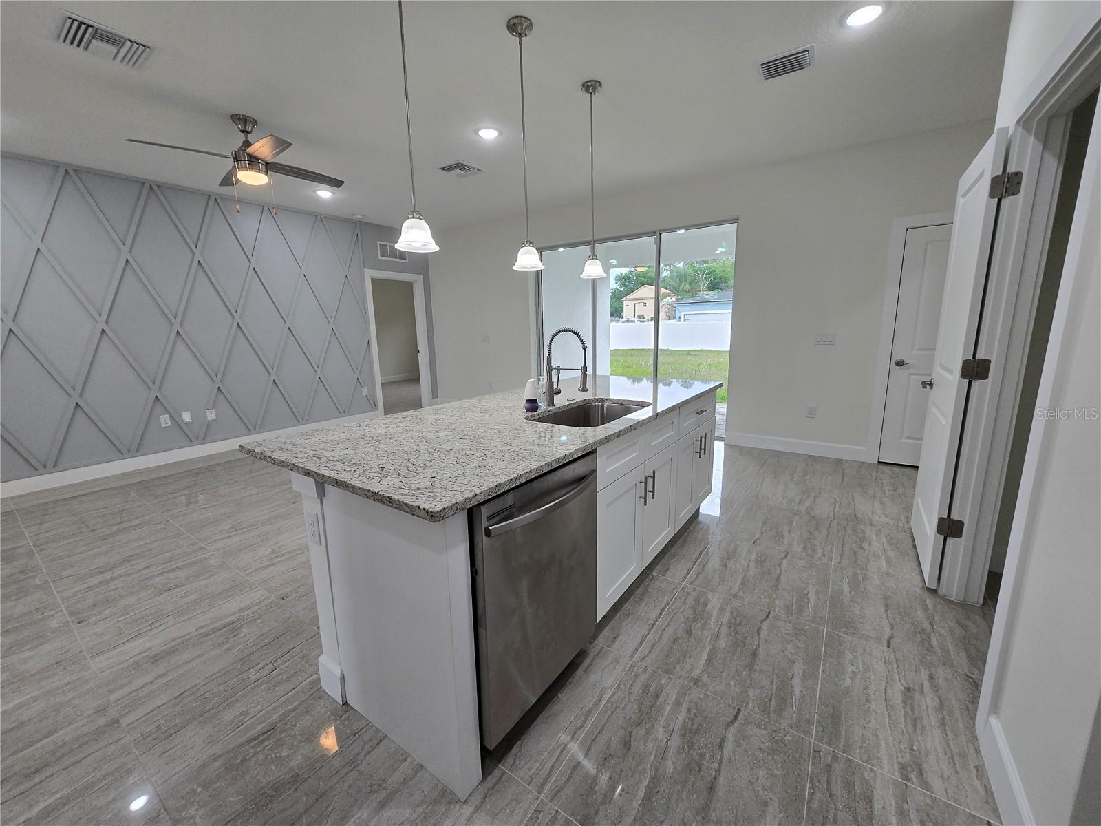 890 E 19TH ST, ST CLOUD, FL — photo 8