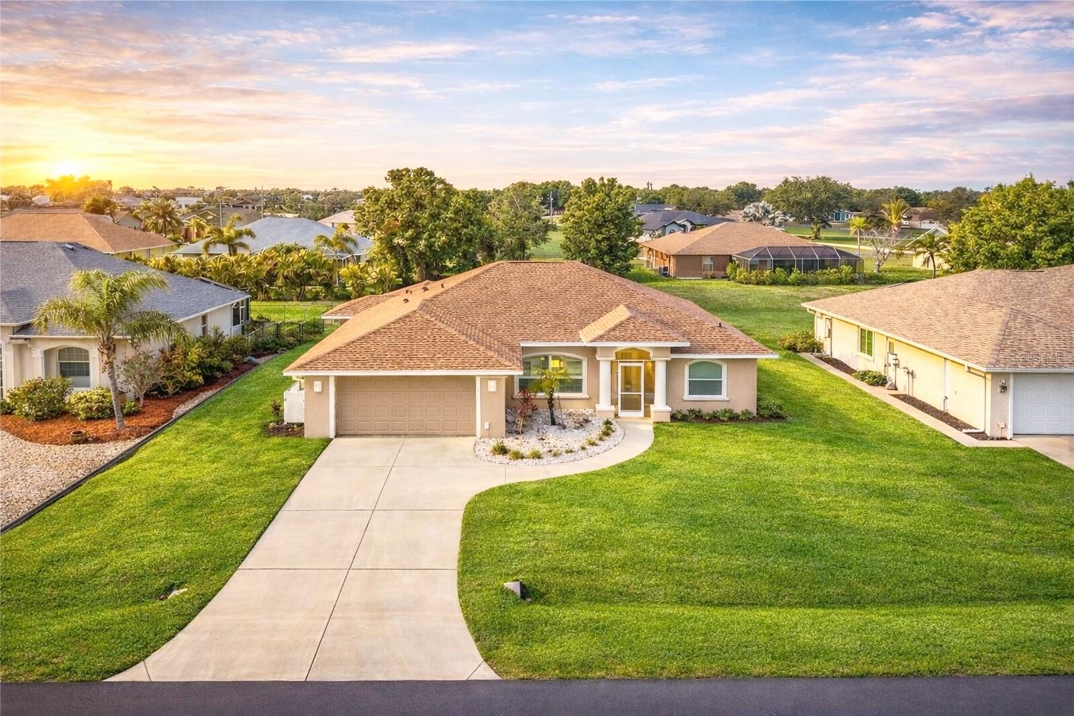 70 CLUBHOUSE RD, ROTONDA WEST, FL