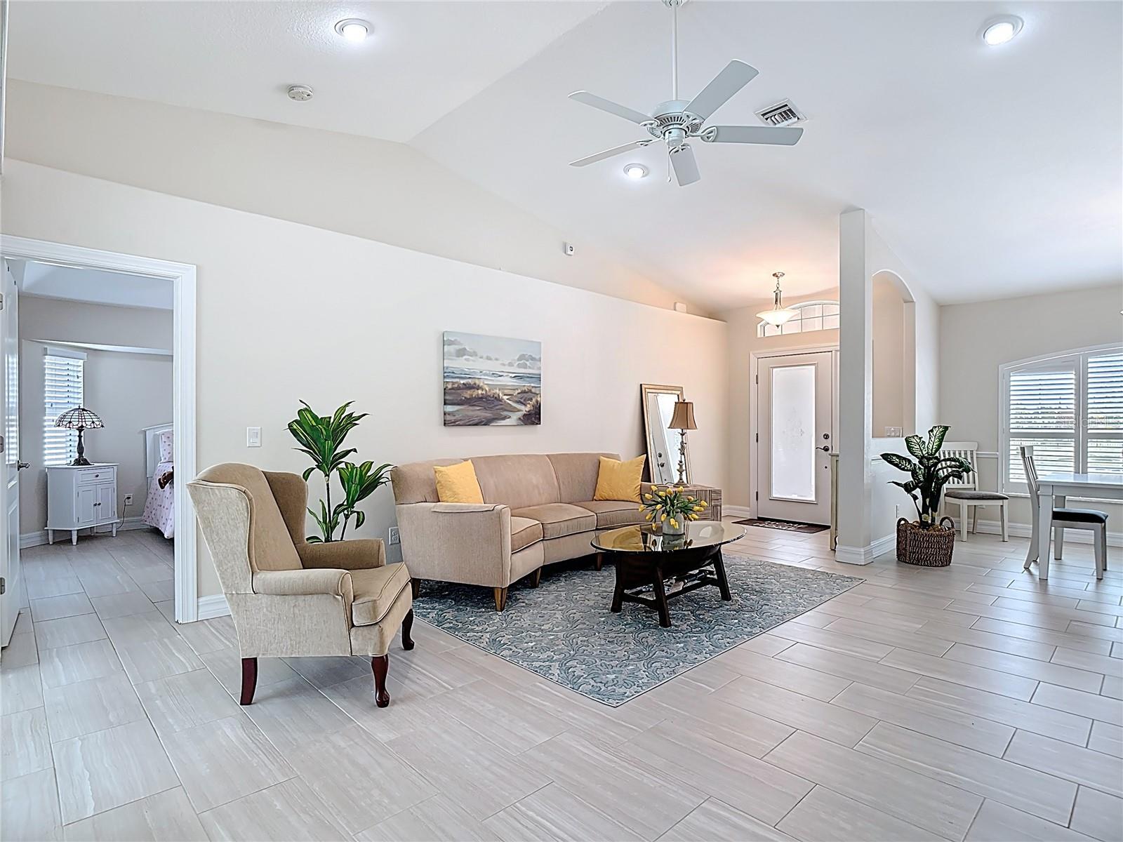 70 CLUBHOUSE RD, ROTONDA WEST, FL — photo 12