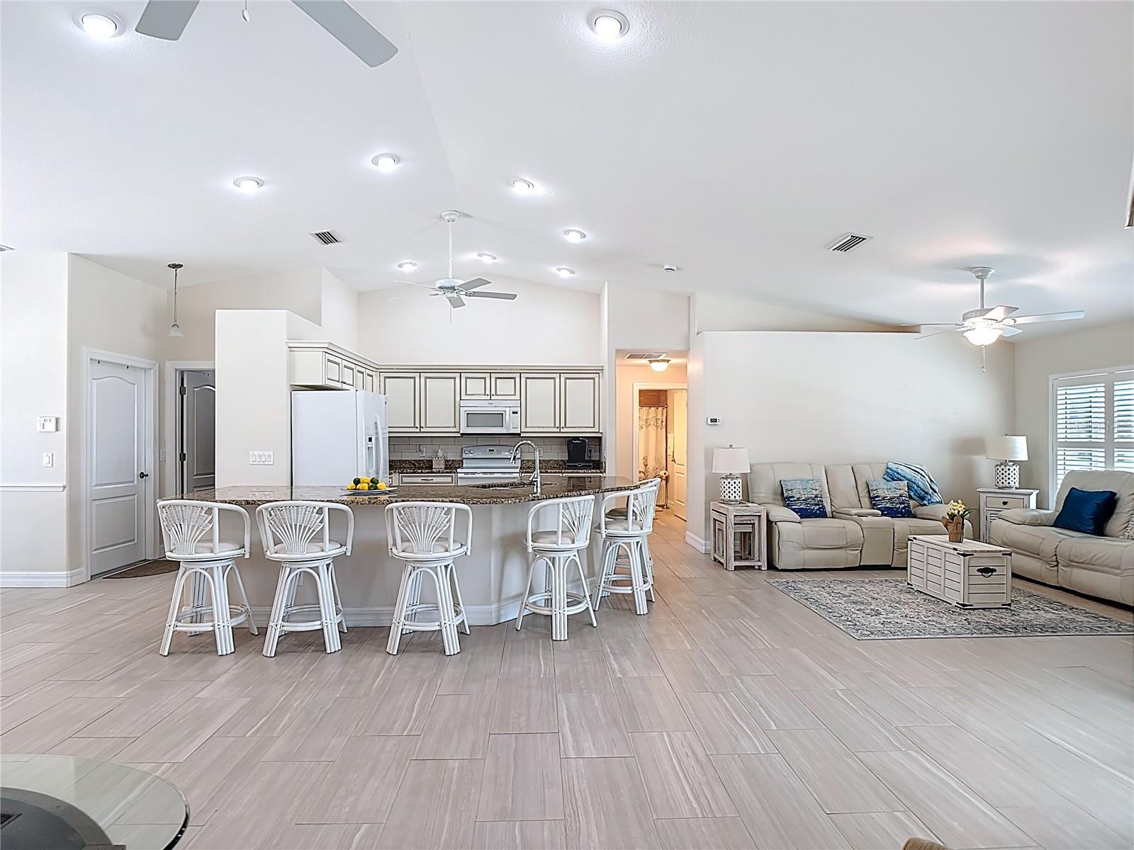 70 CLUBHOUSE RD, ROTONDA WEST, FL — photo 15