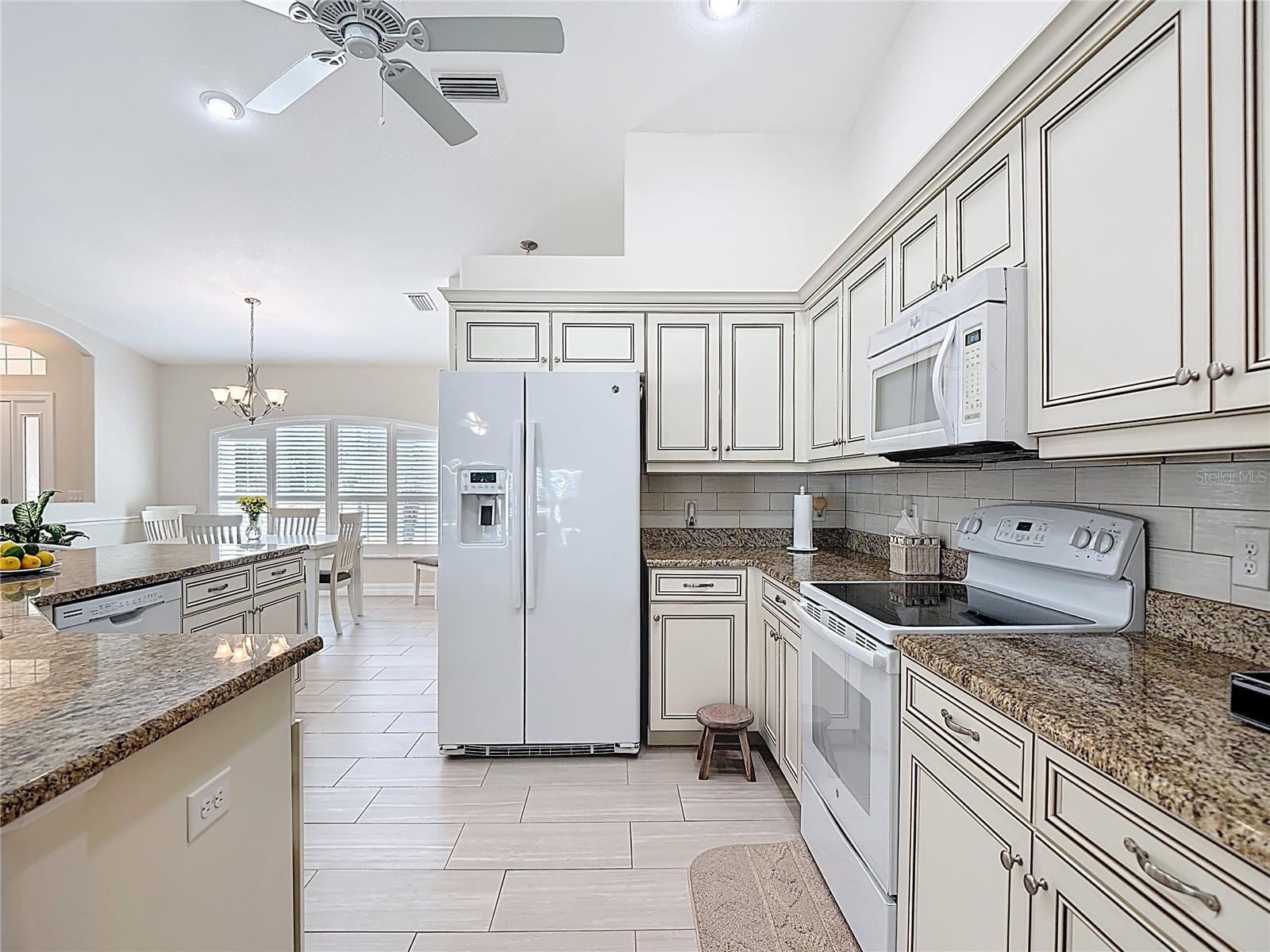 70 CLUBHOUSE RD, ROTONDA WEST, FL — photo 23