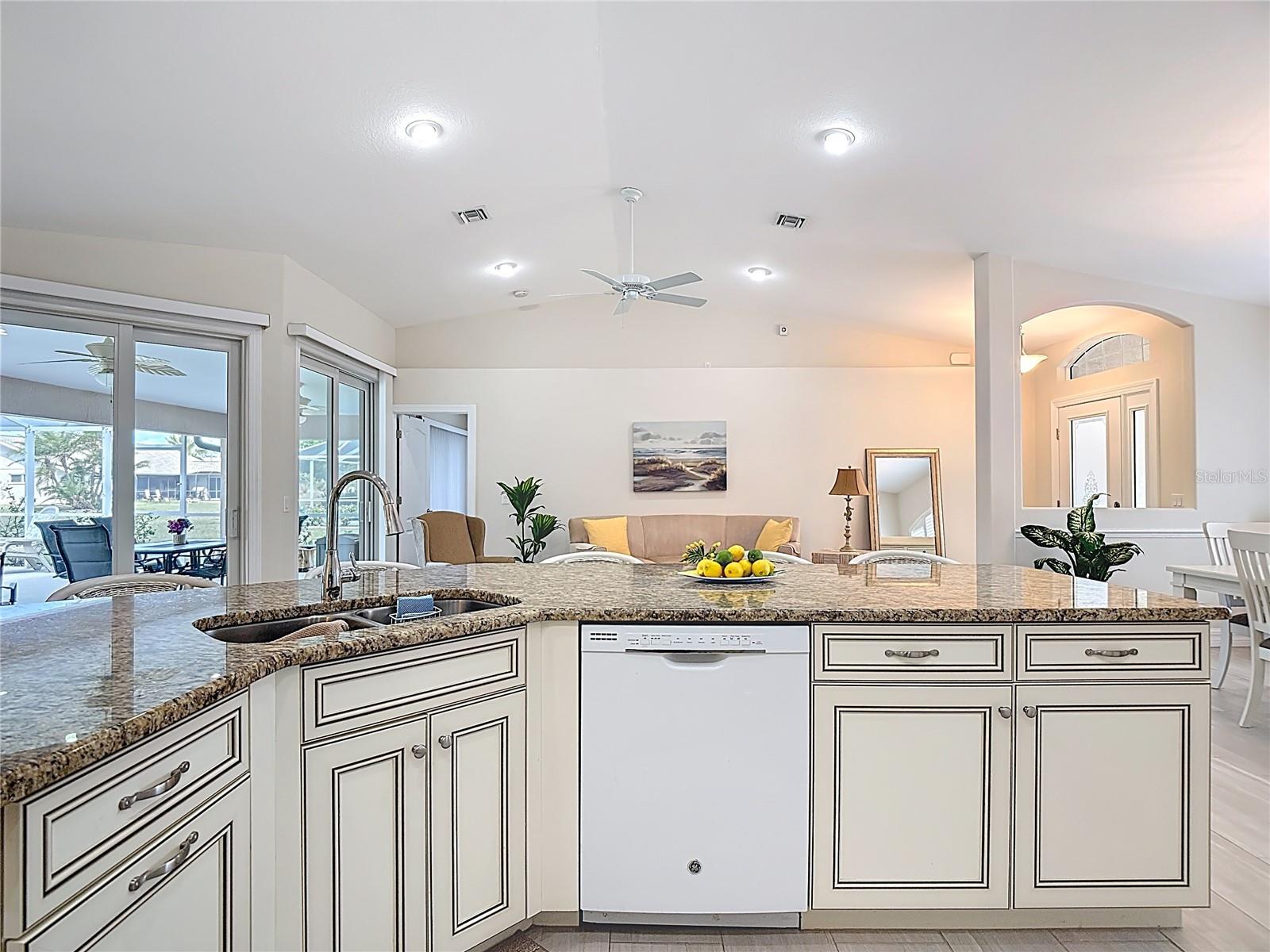 70 CLUBHOUSE RD, ROTONDA WEST, FL — photo 25