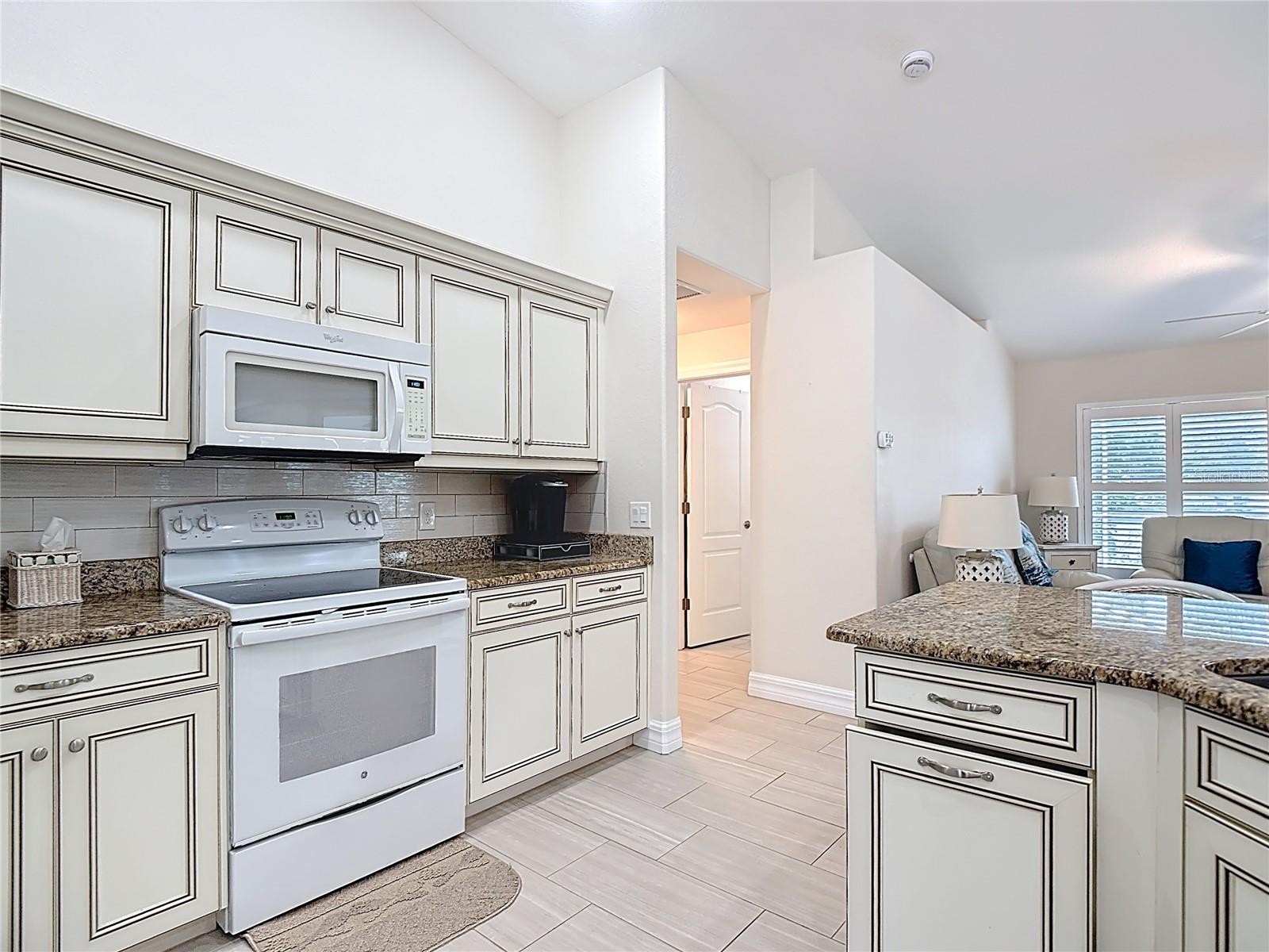 70 CLUBHOUSE RD, ROTONDA WEST, FL — photo 26