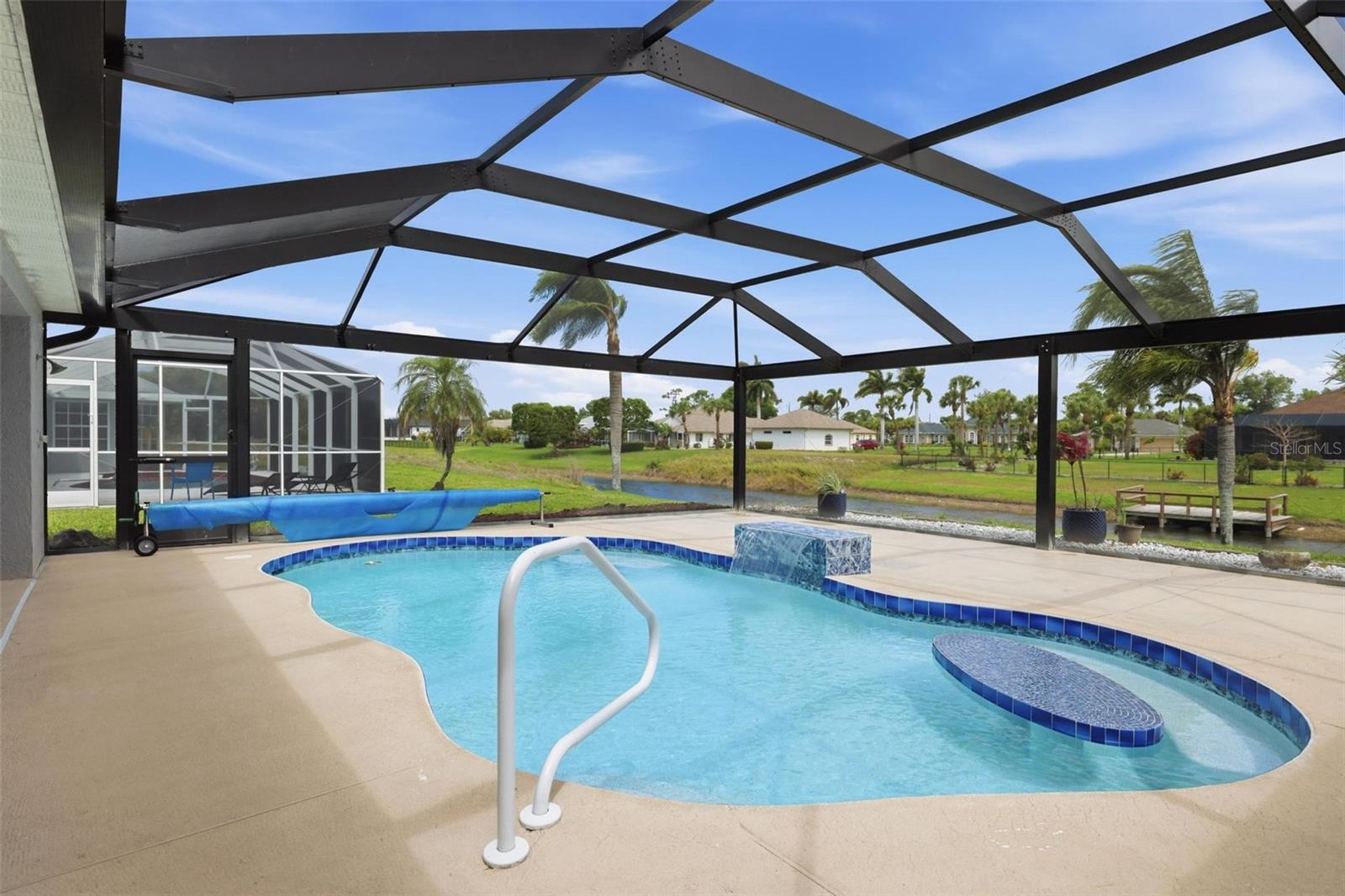 605 ROTONDA CIR, ROTONDA WEST, FL — photo 8