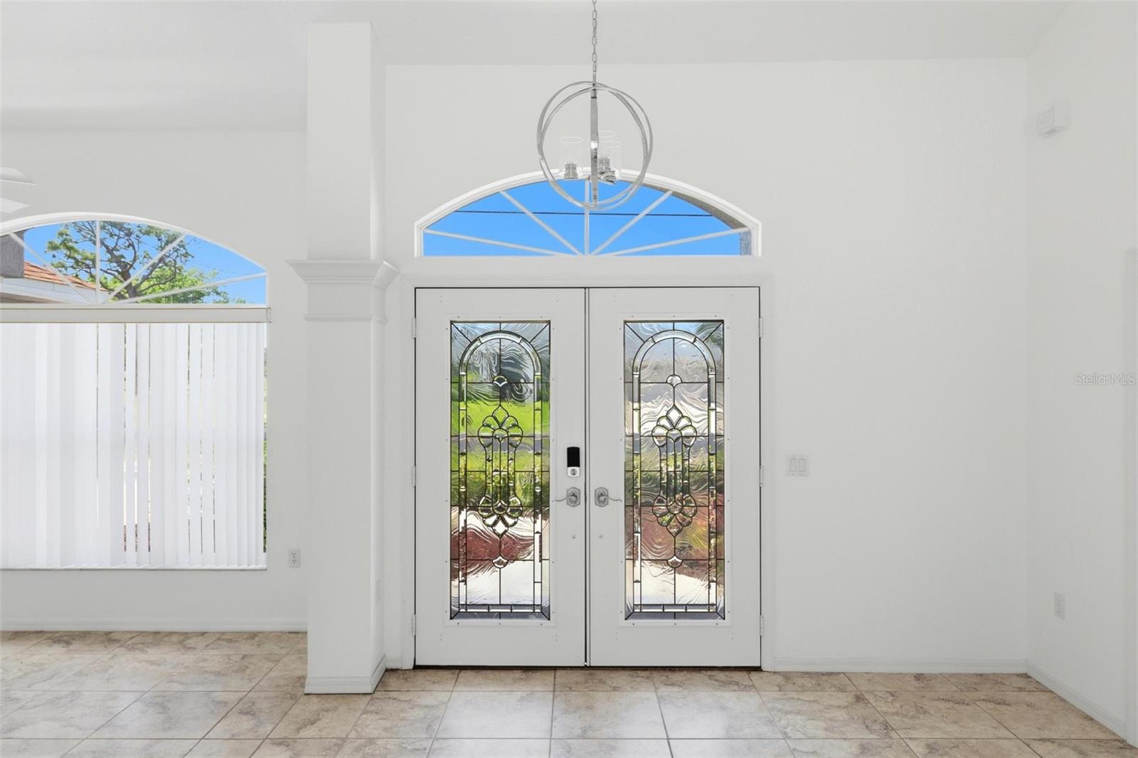 605 ROTONDA CIR, ROTONDA WEST, FL — photo 11