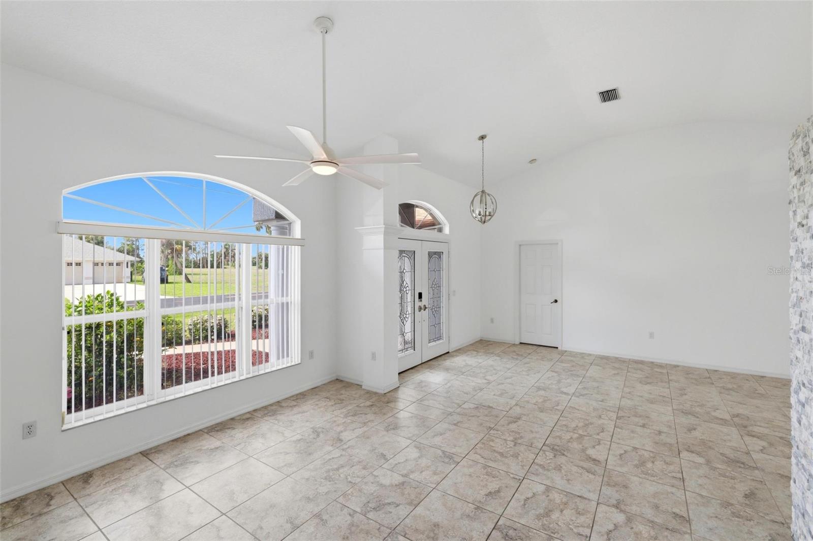605 ROTONDA CIR, ROTONDA WEST, FL — photo 13
