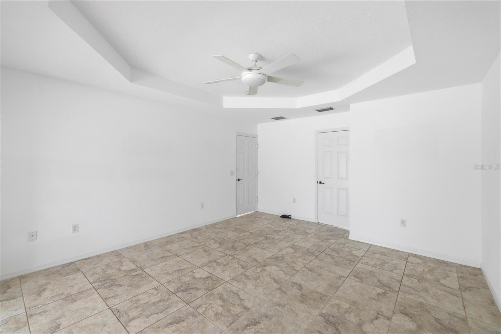 605 ROTONDA CIR, ROTONDA WEST, FL — photo 44