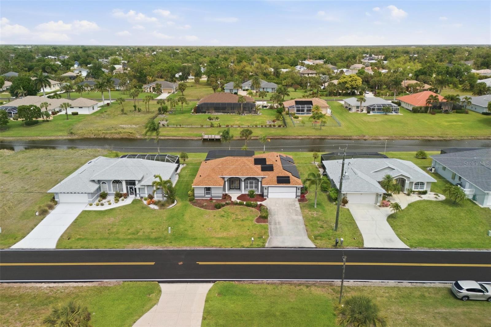 605 ROTONDA CIR, ROTONDA WEST, FL — photo 55