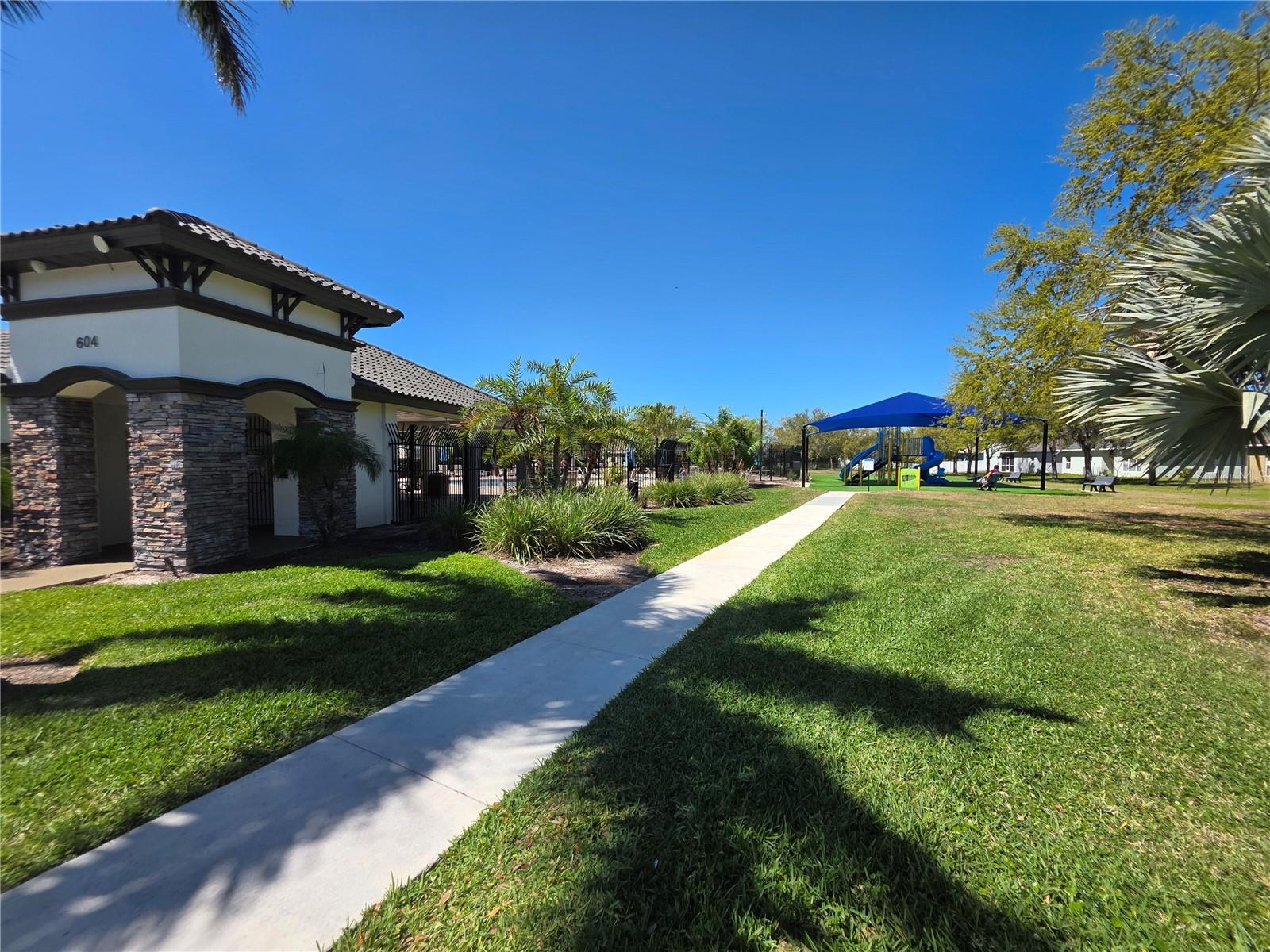 563 VISTA RIDGE DR, RUSKIN, FL — photo 8