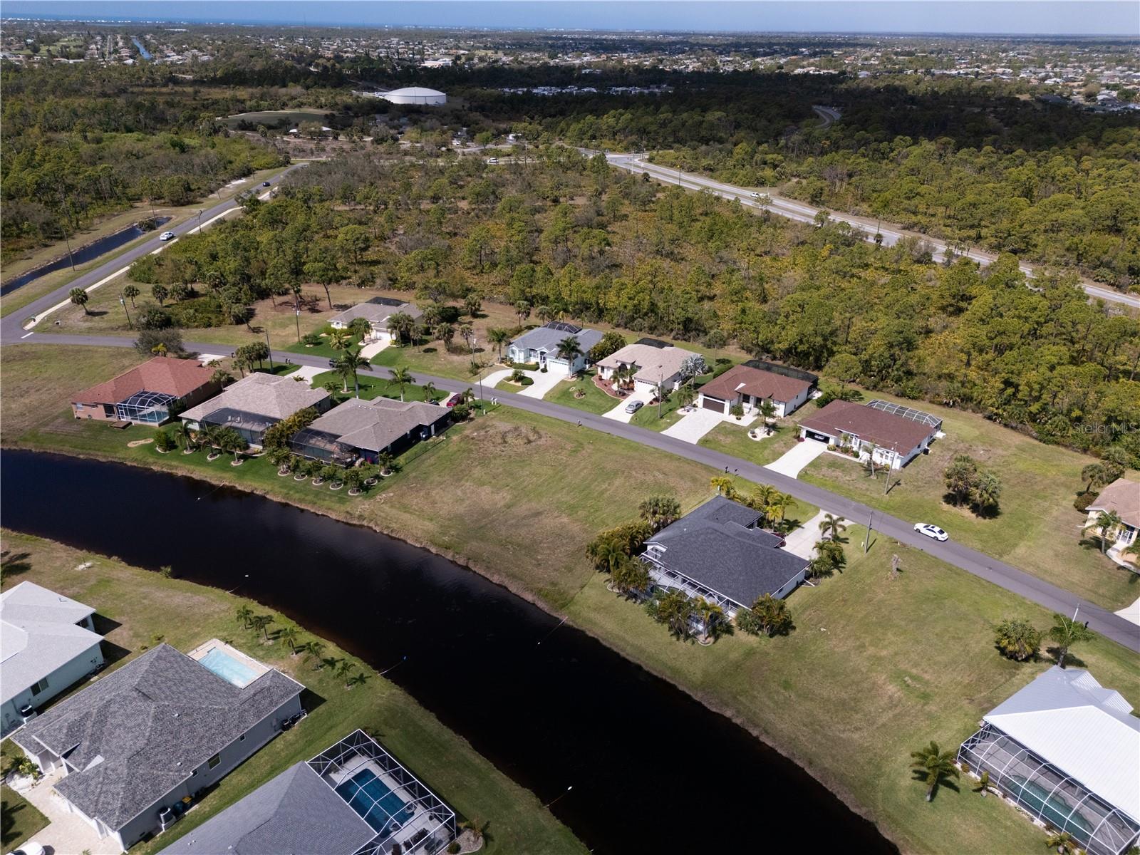 132 WHITE MARSH LN, ROTONDA WEST, FL — photo 3