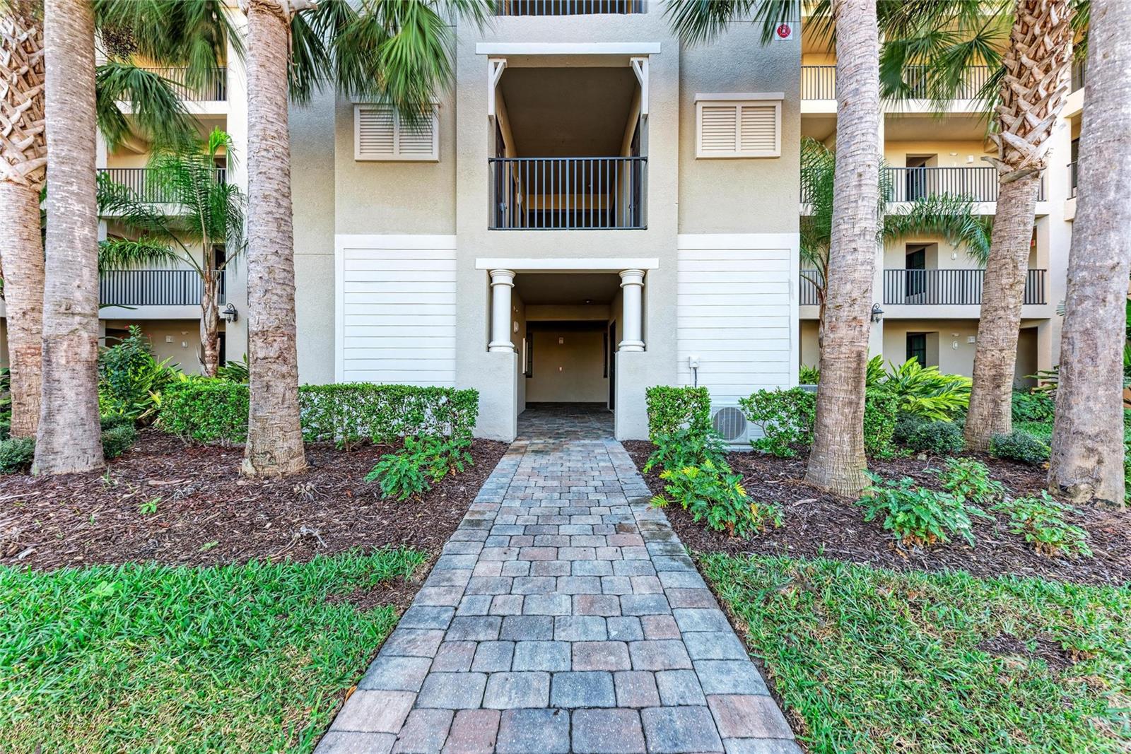 18114 GAWTHROP DR #204, BRADENTON, FL — photo 3