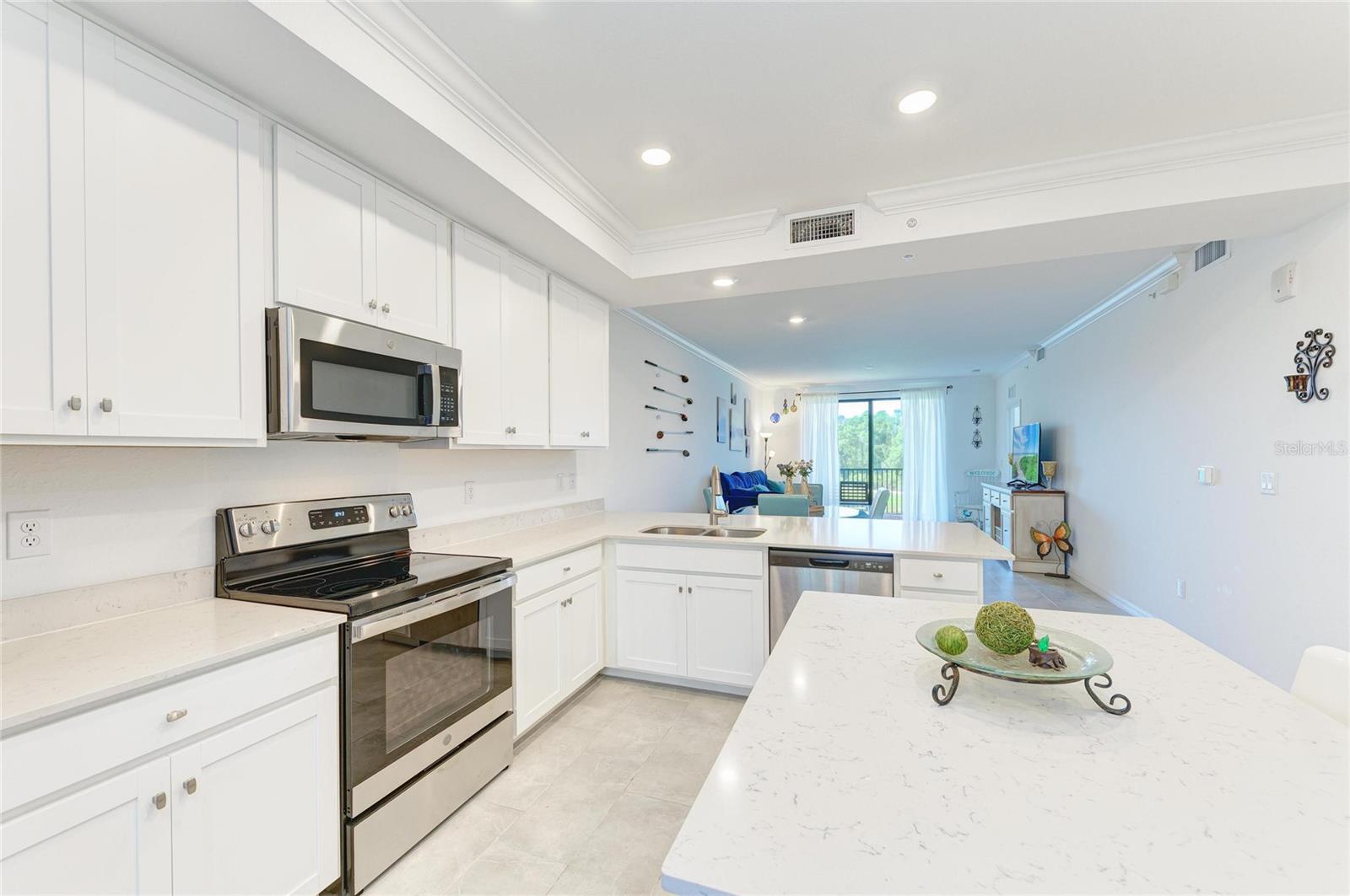 18114 GAWTHROP DR #204, BRADENTON, FL — photo 18