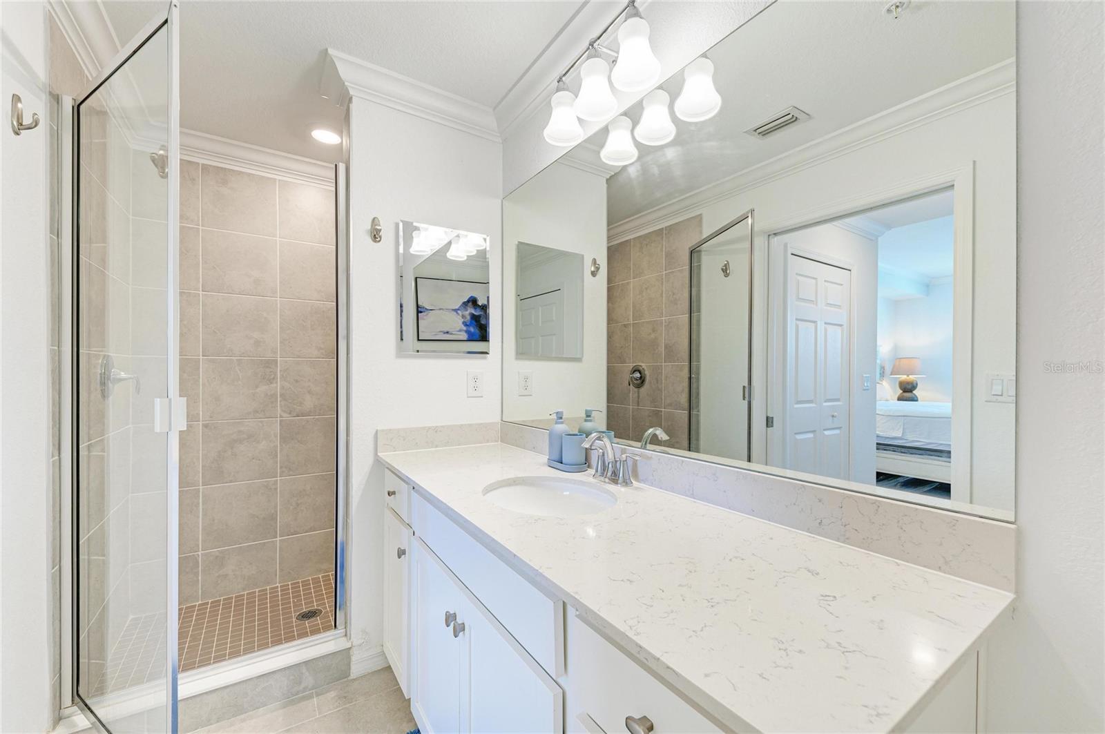 18114 GAWTHROP DR #204, BRADENTON, FL — photo 26