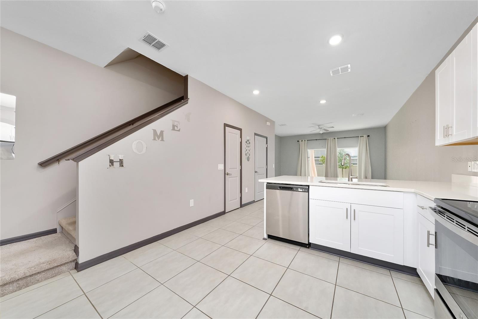 2060 VIEWFINDER ST, KISSIMMEE, FL — photo 11