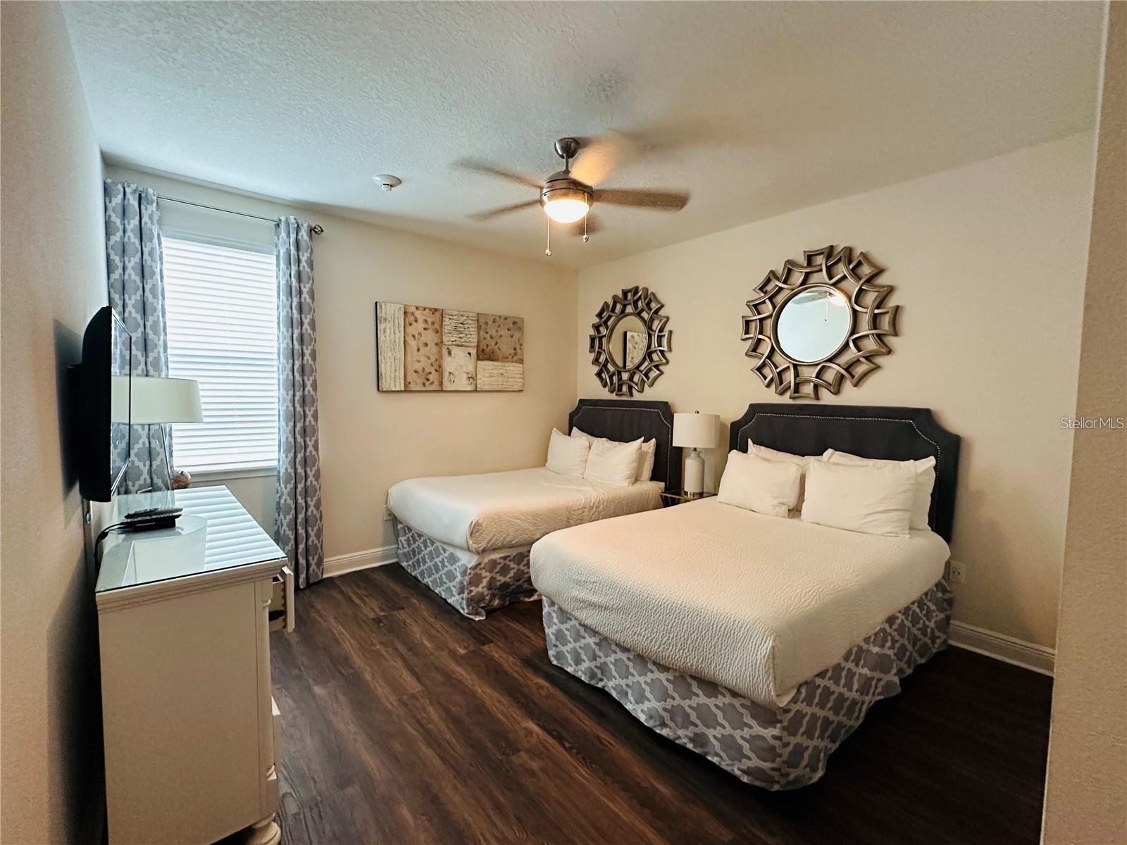 241 FALLS DR, KISSIMMEE, FL — photo 4