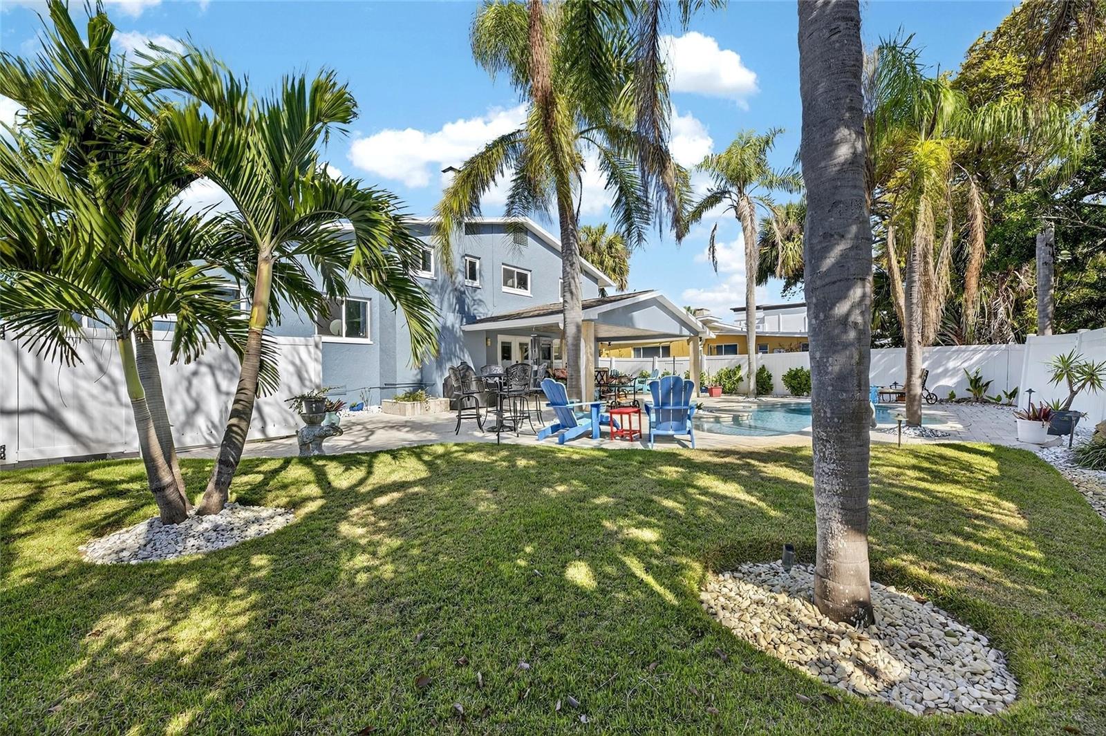 931 GULF BLVD, BELLEAIR BEACH, FL — photo 14