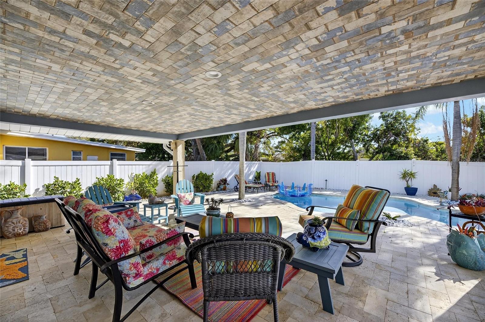 931 GULF BLVD, BELLEAIR BEACH, FL — photo 20