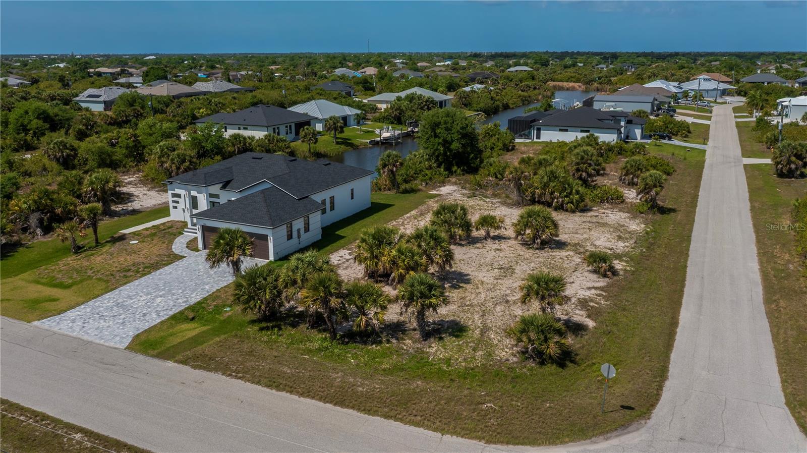 10165 & 10157 KINGSVILLE DR, PORT CHARLOTTE, FL — photo 46