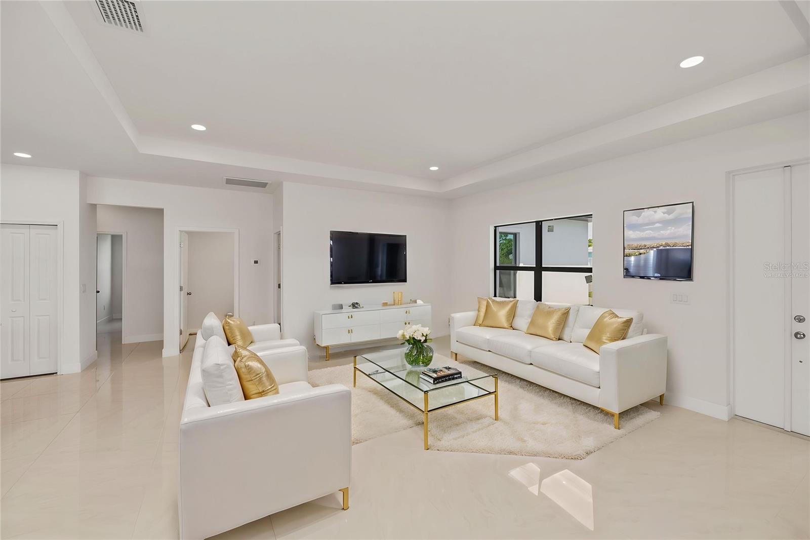 15089 ALDAMA CIR, PORT CHARLOTTE, FL — photo 3