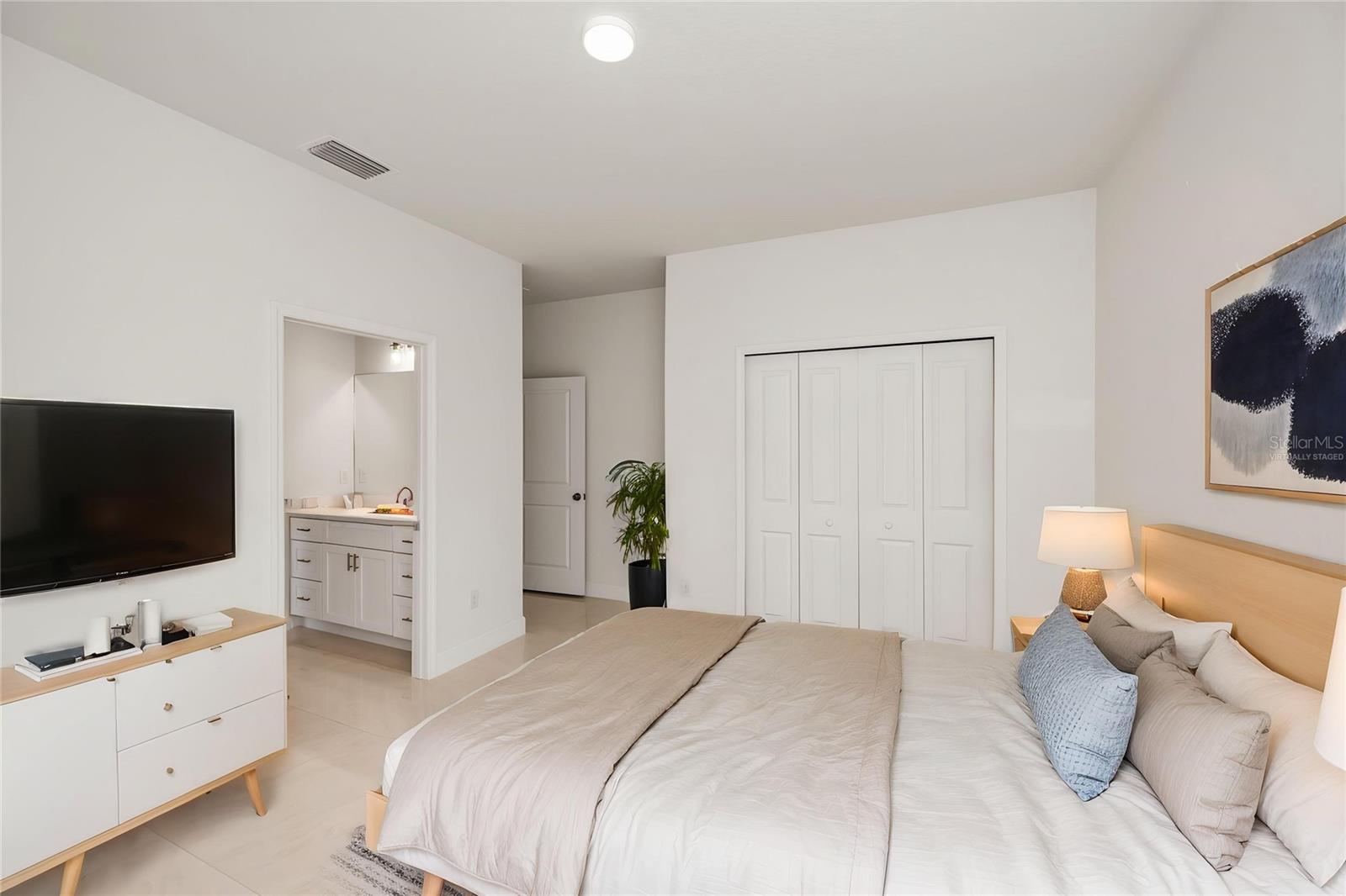 15089 ALDAMA CIR, PORT CHARLOTTE, FL — photo 26