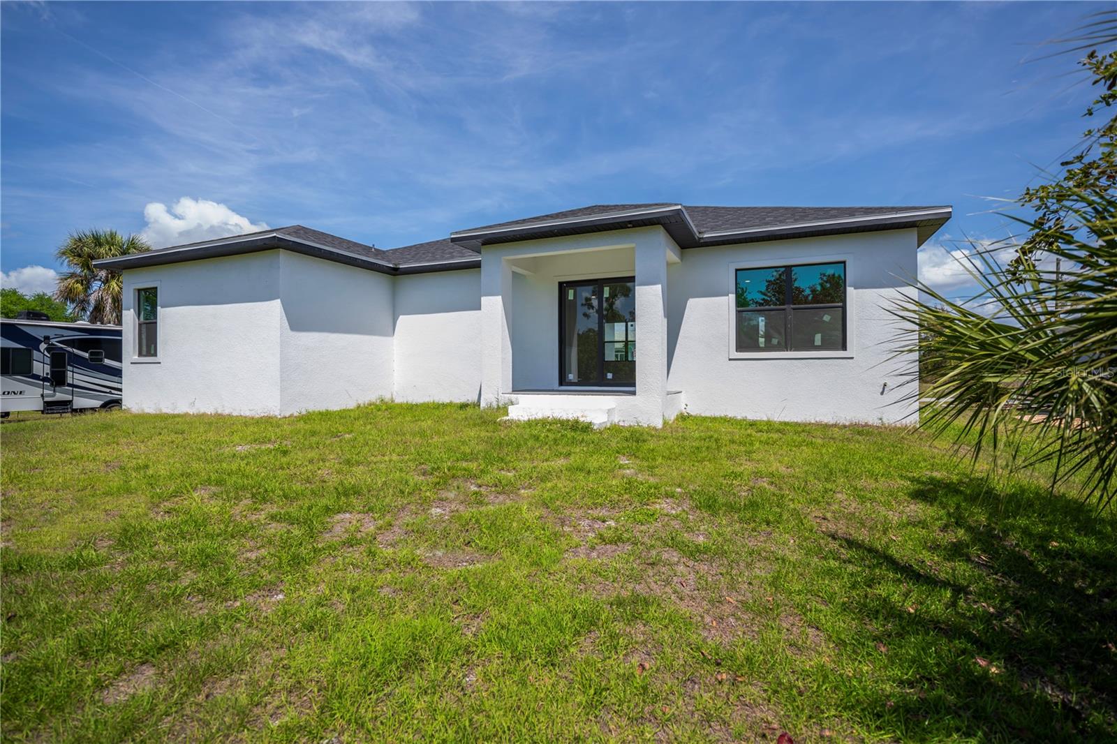15089 ALDAMA CIR, PORT CHARLOTTE, FL — photo 7
