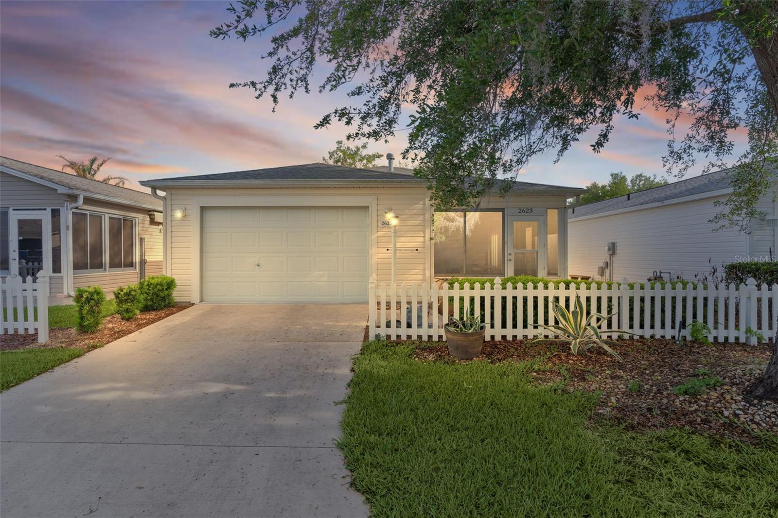 2623 ASCOT LOOP, THE VILLAGES, FL — photo 2
