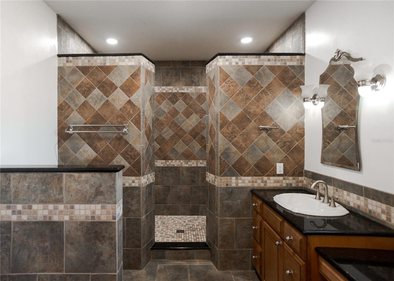 8445 SHADY GLEN DR, ORLANDO, FL — photo 18