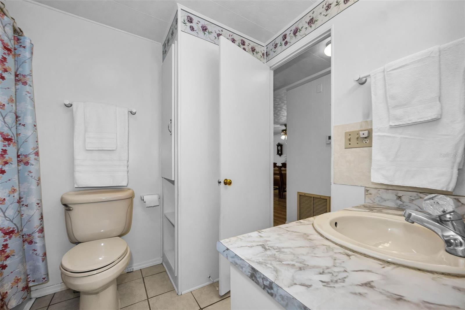 29 CONCORD LN #11, PALM HARBOR, FL — photo 37