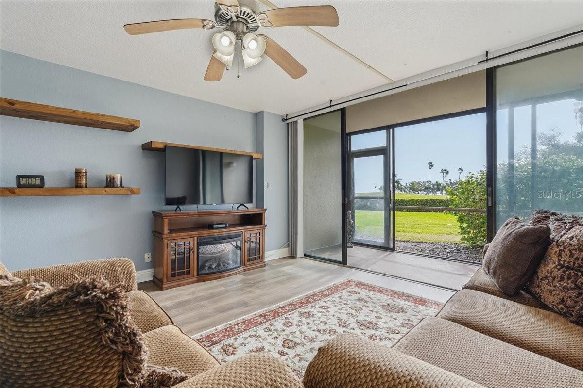 2616 COVE CAY DR #105, CLEARWATER, FL — photo 3