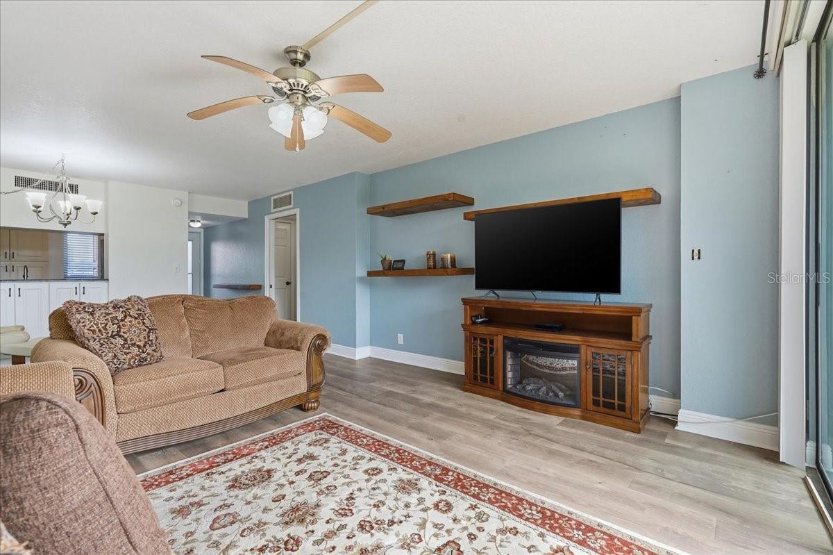 2616 COVE CAY DR #105, CLEARWATER, FL — photo 5