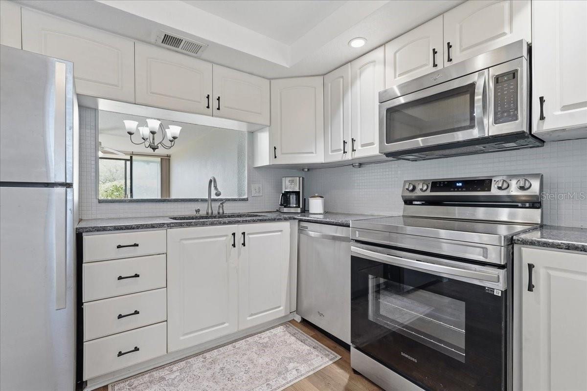 2616 COVE CAY DR #105, CLEARWATER, FL — photo 14