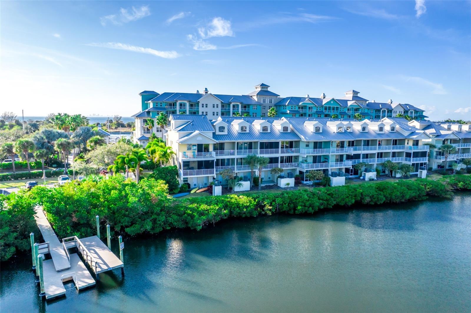 515 BAHIA BEACH BLVD, RUSKIN, FL